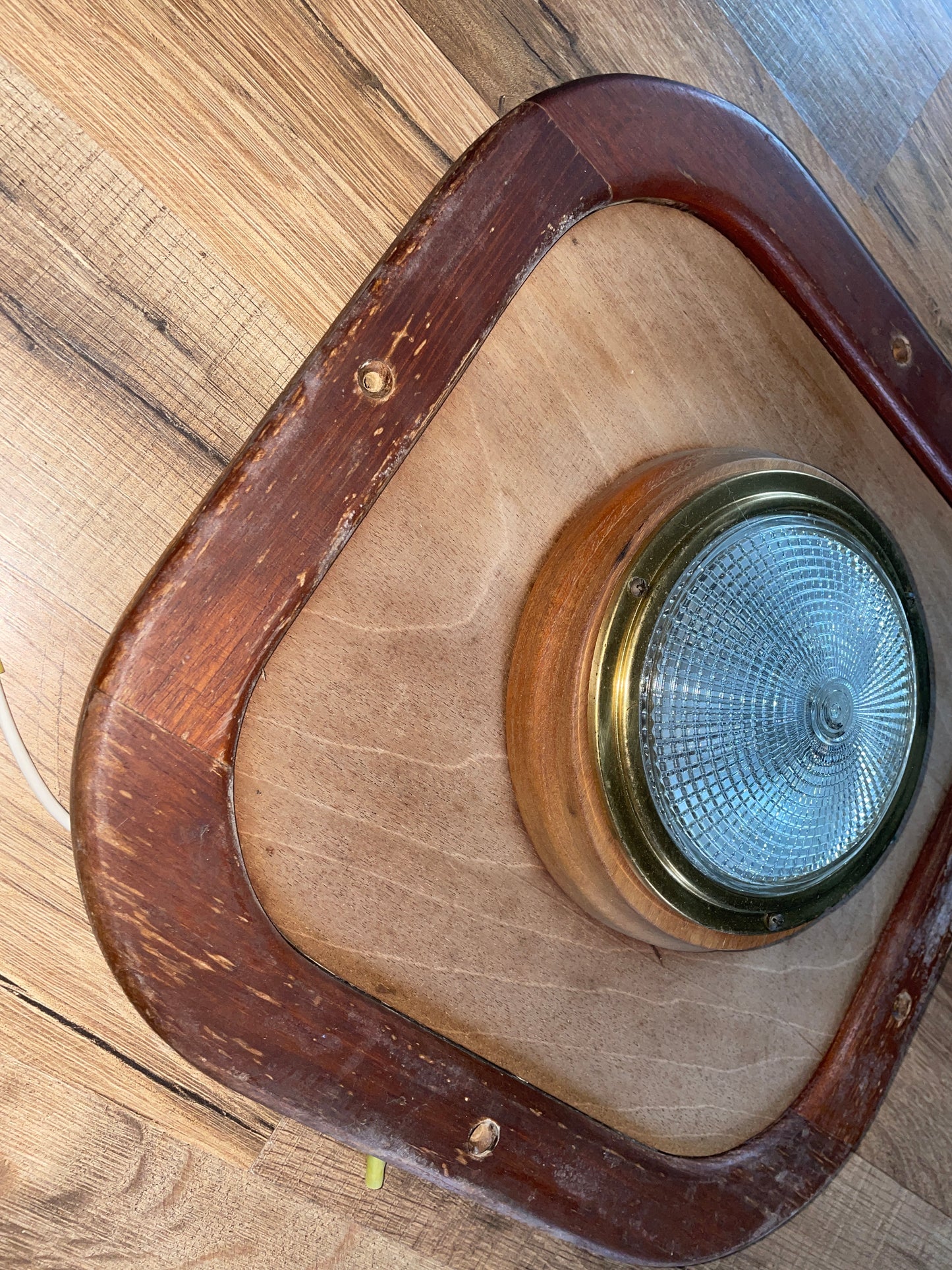 Irwin 38 Interior Light With Mounting Base #92