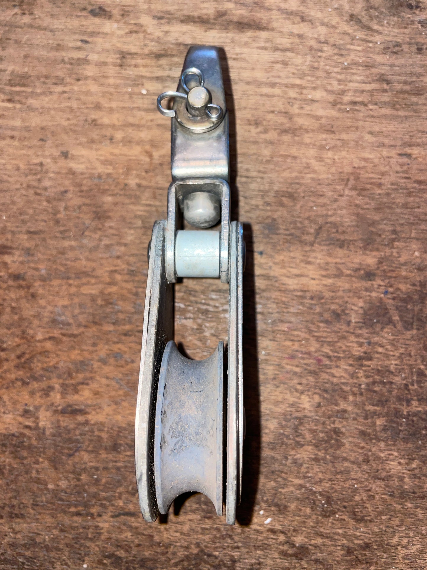 Garhauer Single Swivel Block- 1 7/8” Sheave, 7/16” Line