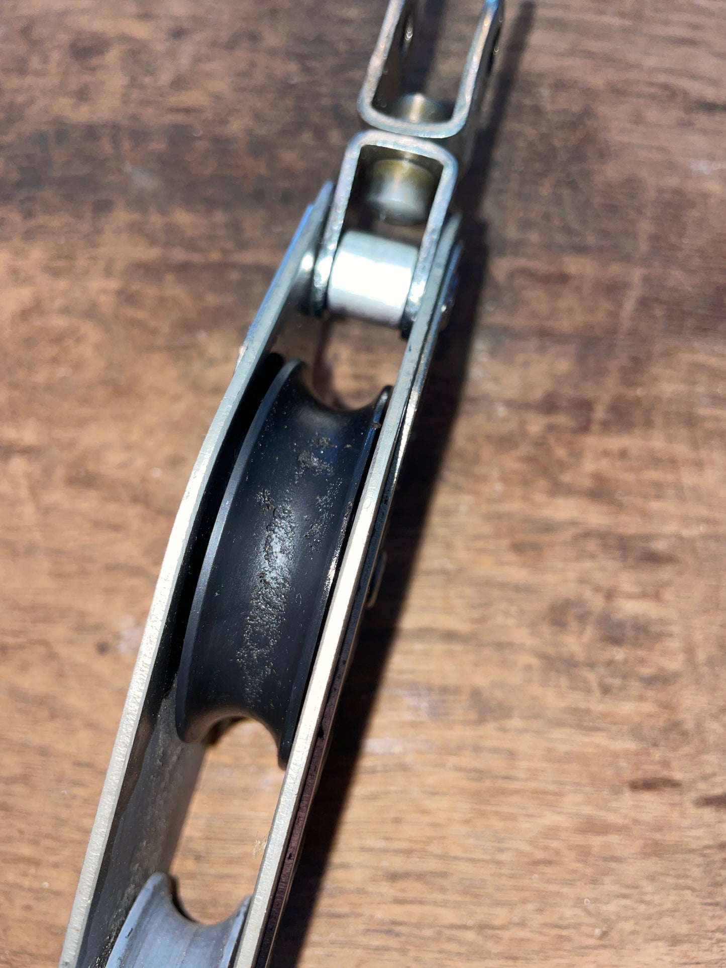 Garhauer Swivel Fiddle Block 2 1/2 & 1 3/4” Sheaves - 7/16” Line With Beckett