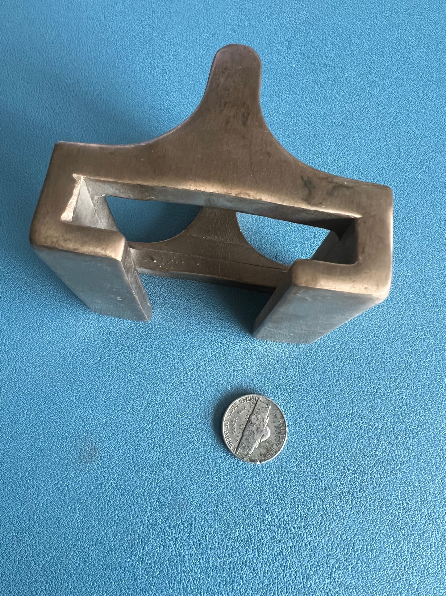 Bronze Heavy Duty Sail Slide 2 1/4" Track Code BB2001