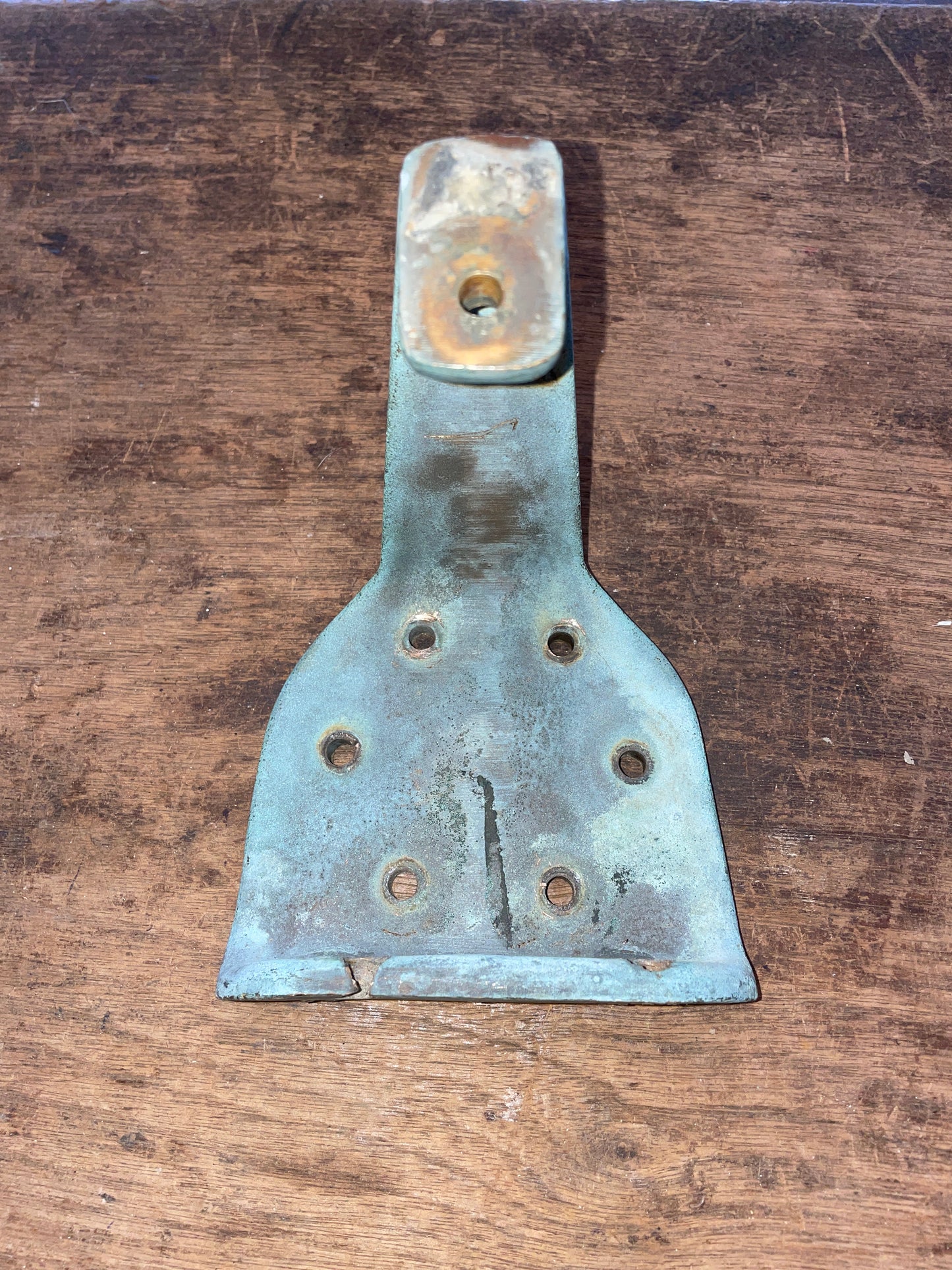 Bronze Combing Mount For 1 3/8” Bolt Pattern Winch