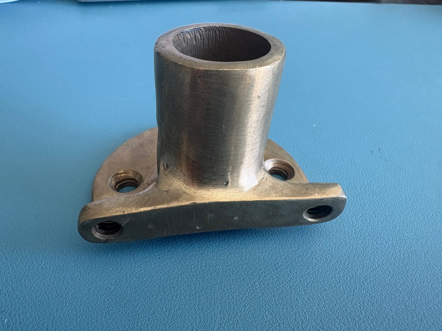 Bronze Half Round Stanchion Base Code BB1104