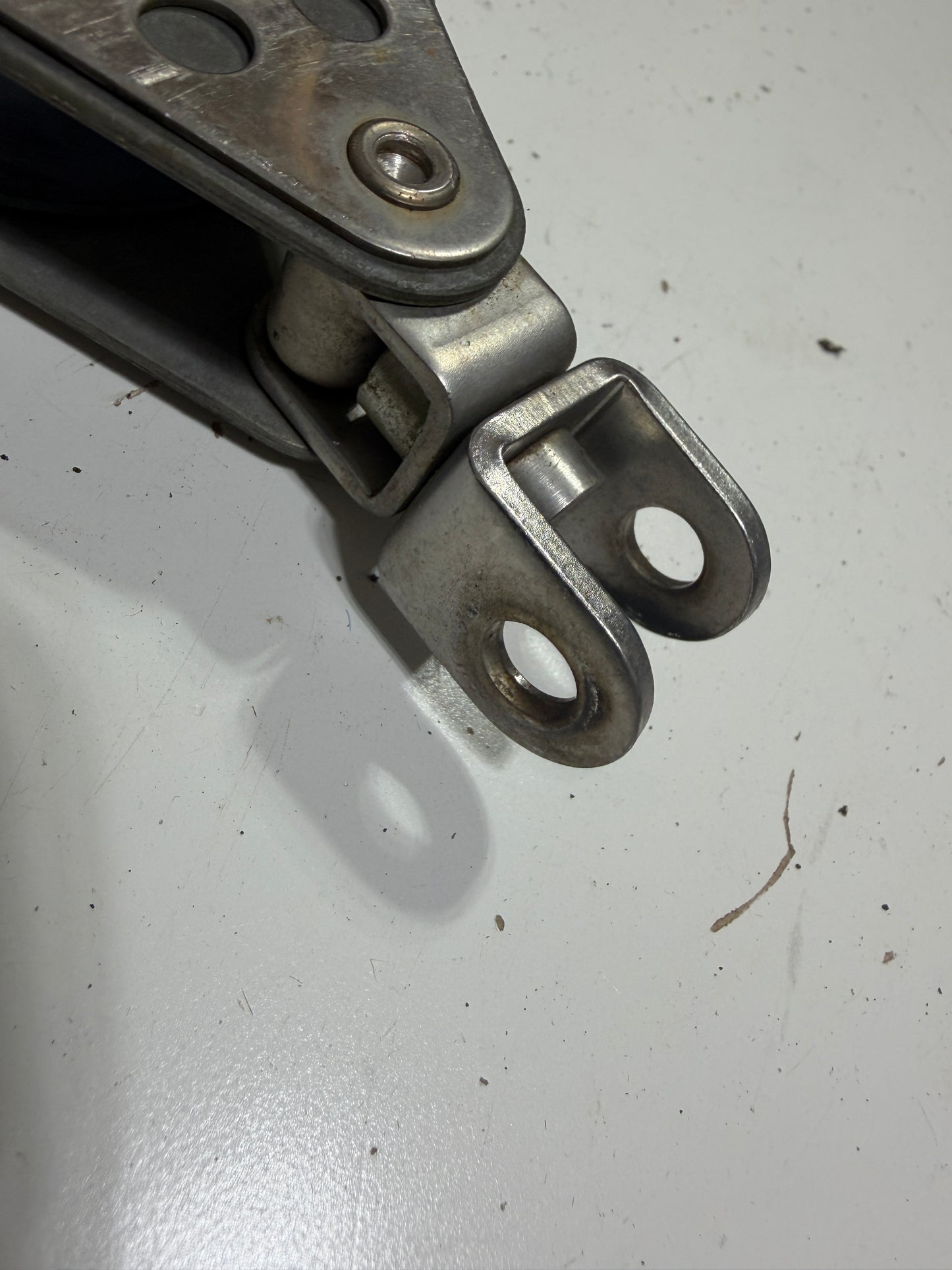 Garhauer 2 3/8" Sheave Single Swivel Block - 1/2" Line