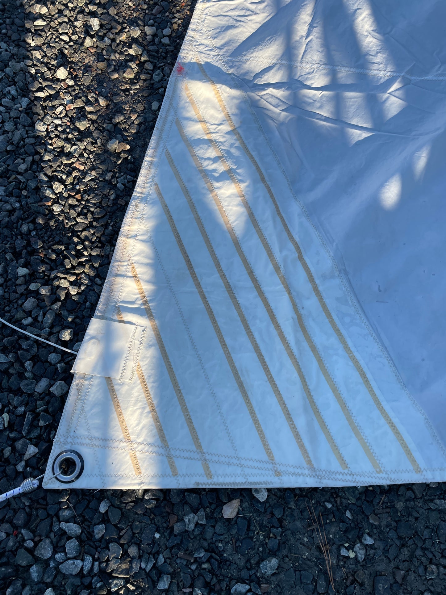 Columbia 39 Main Sail- 33’7” x 32’ x 18’2”