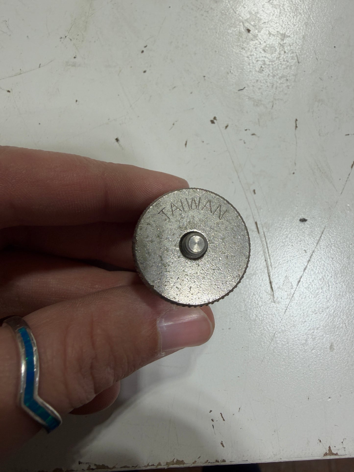 Adjustable 1/2" Diameter Screw Top Slide