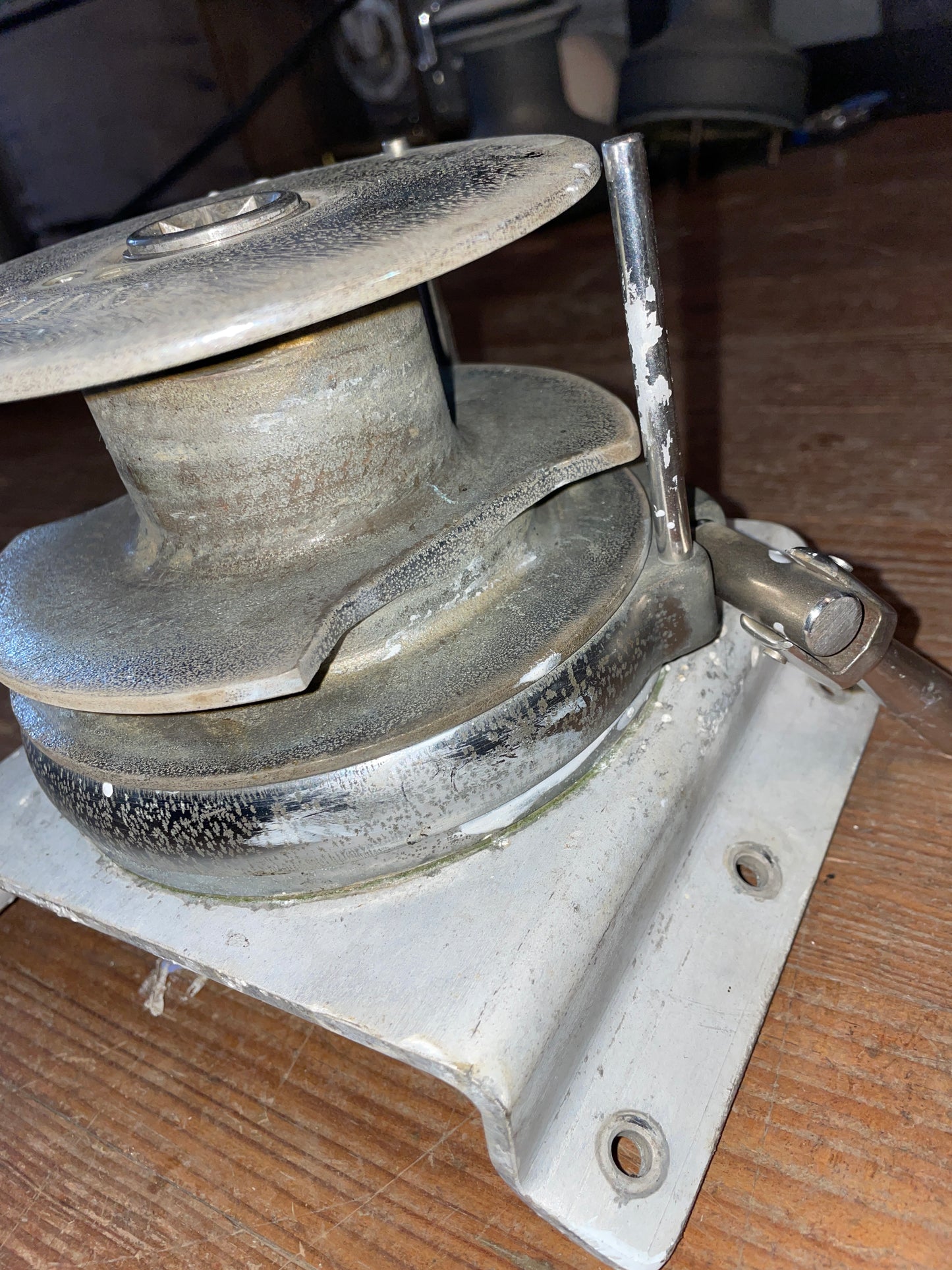Lewmar Chromed Bronze Halyard Winch With Mounting Block