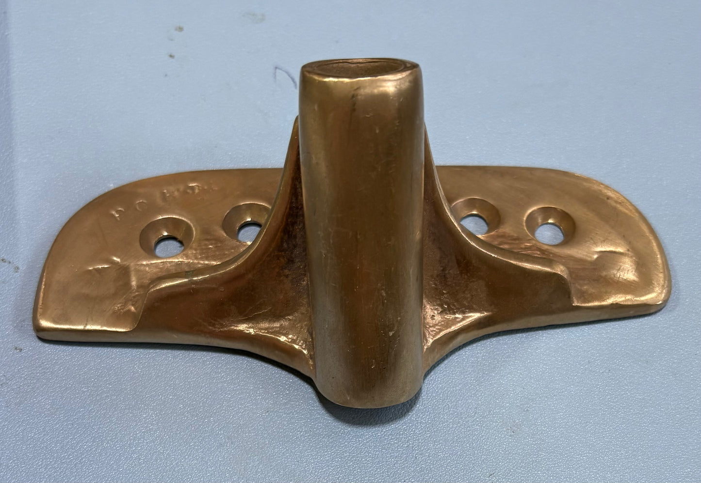 Bronze Oar Lock Holder Angled Code BB1004