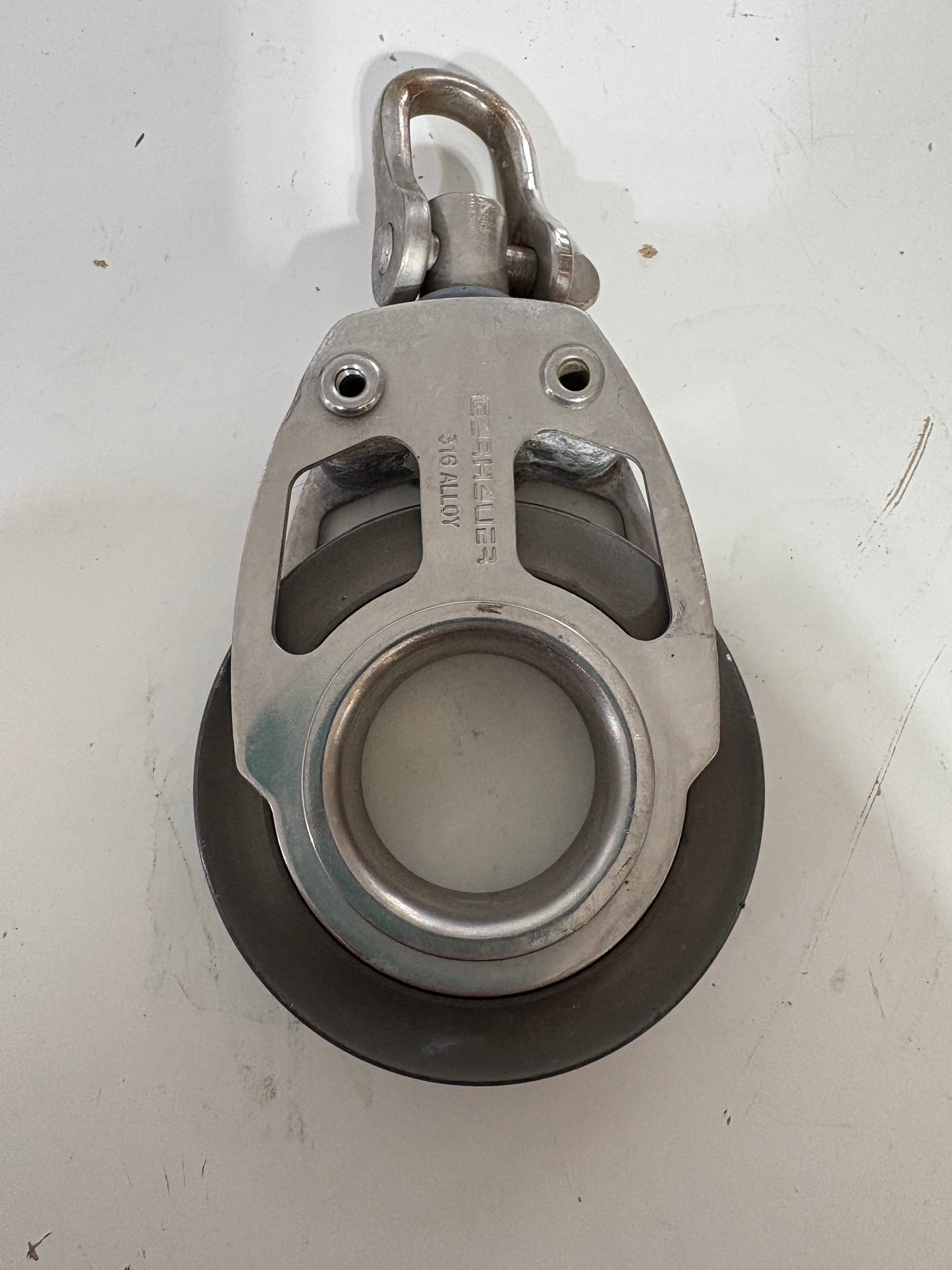 Garhauer Single Block with Bow Shackle