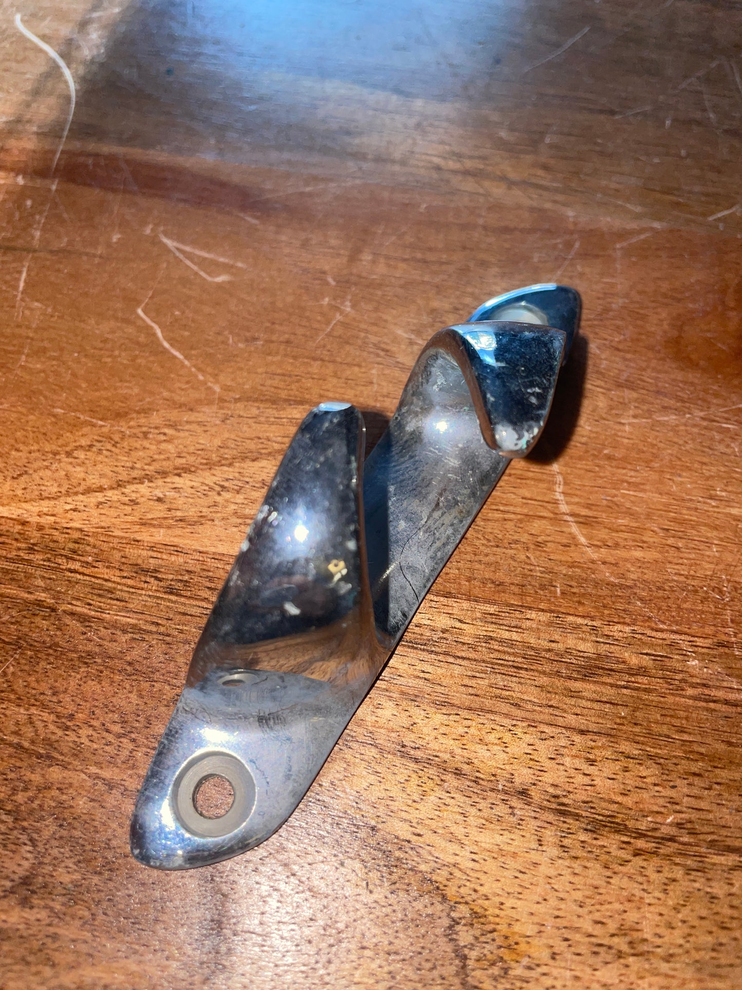 Single 4 1/2” Chromed Chock Cleat