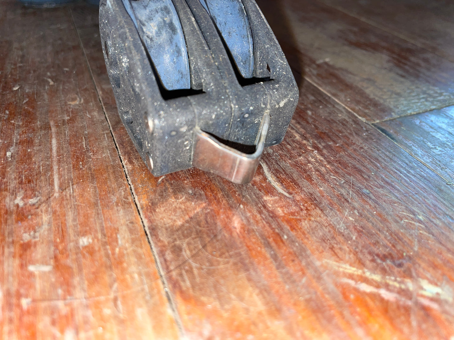 Harken 40C 1 5/8” Double Sheave With Becket- 3/8” Line