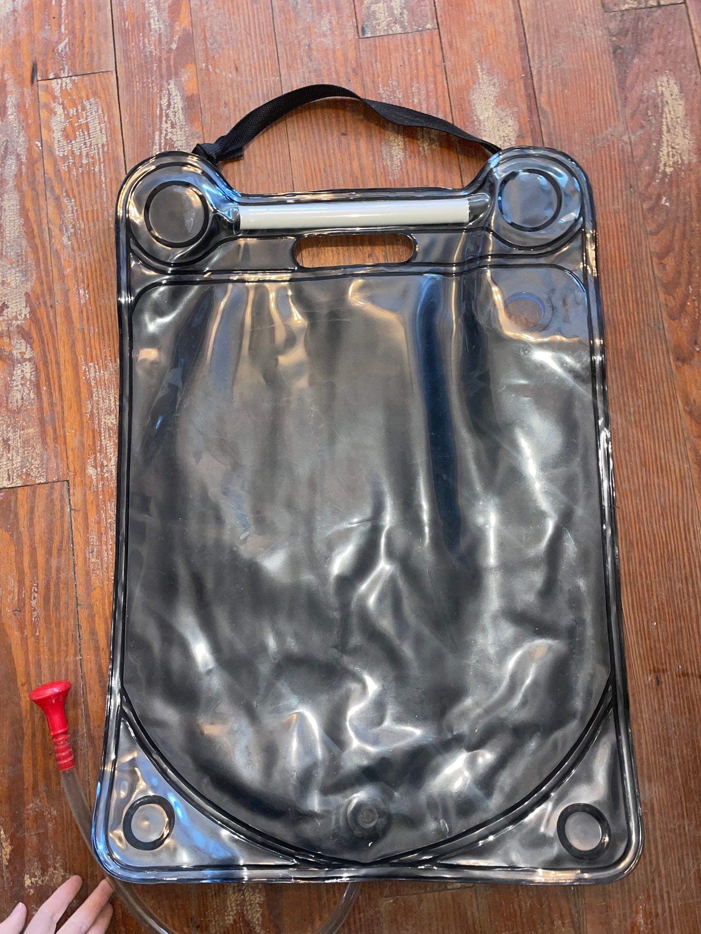 Safari H20 Sun Shower 2- 6 Gallon Capacity