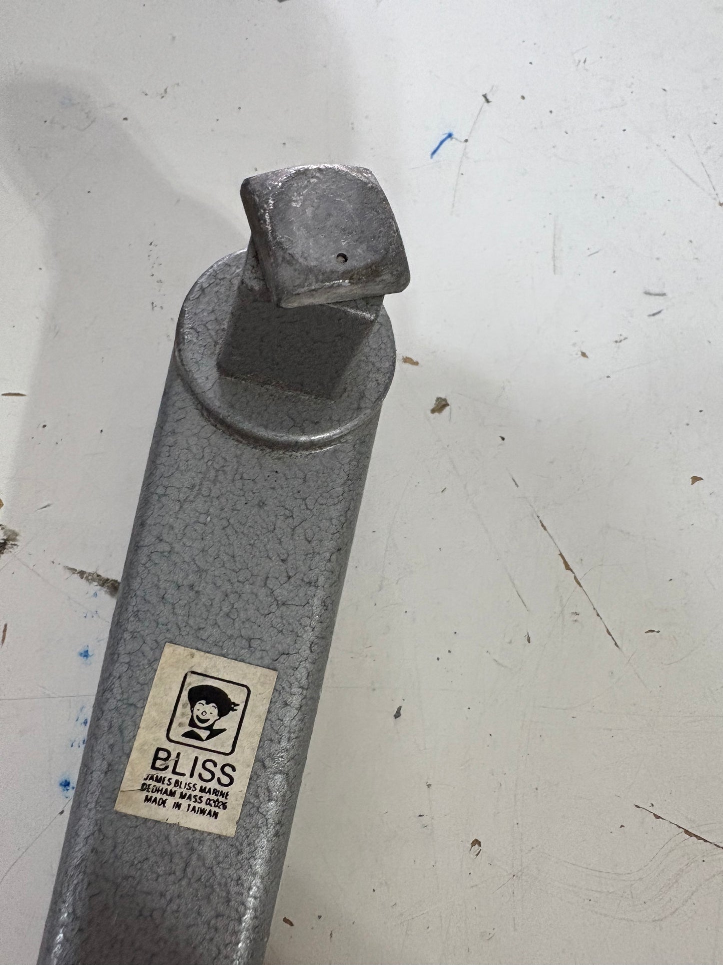 Bliss 8 1/2" Locking Winch Handle