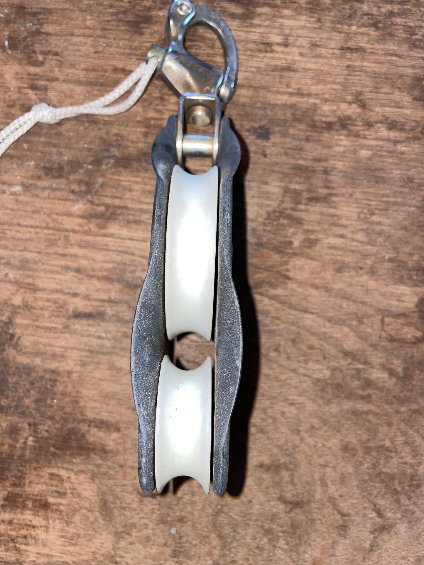 Ronstan West Marine Fiddle Block With Shackle- 3/8” Line