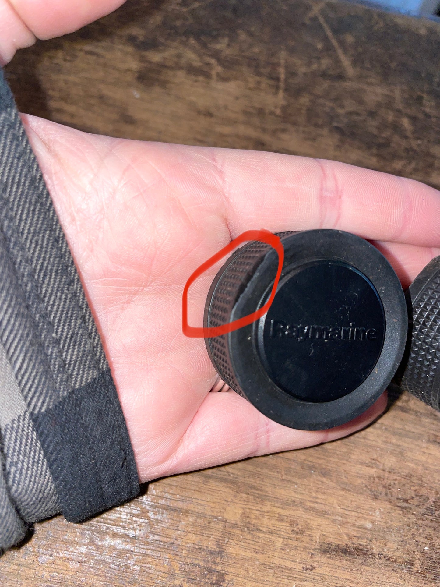 Pair Of Raymarine Bracket Knobs
