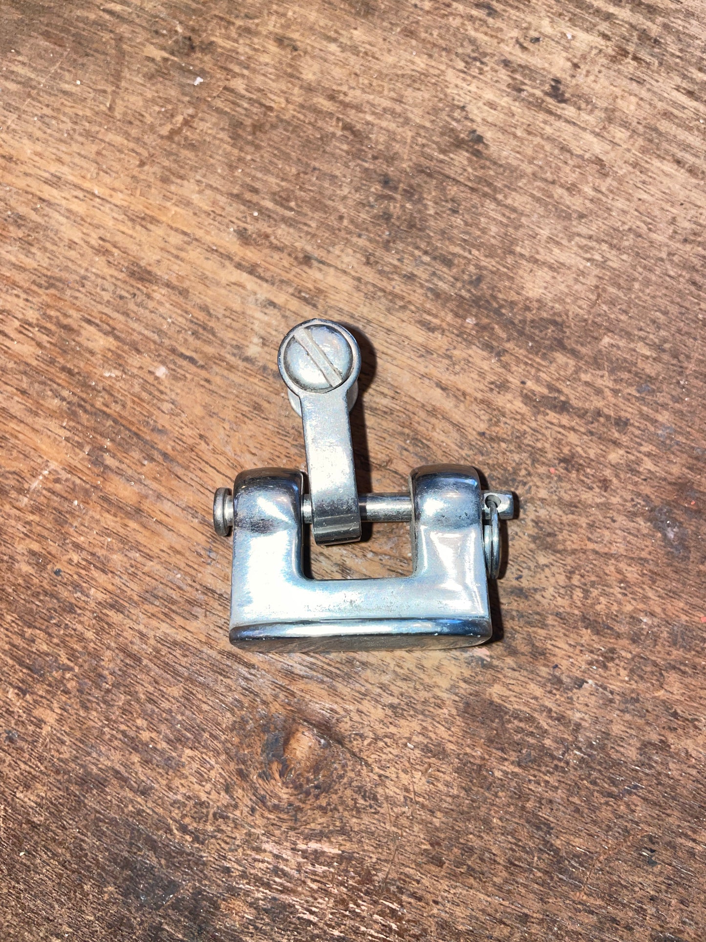 Lot Of 16 Stainless Steel 13/16” Sail Slide With Shackle