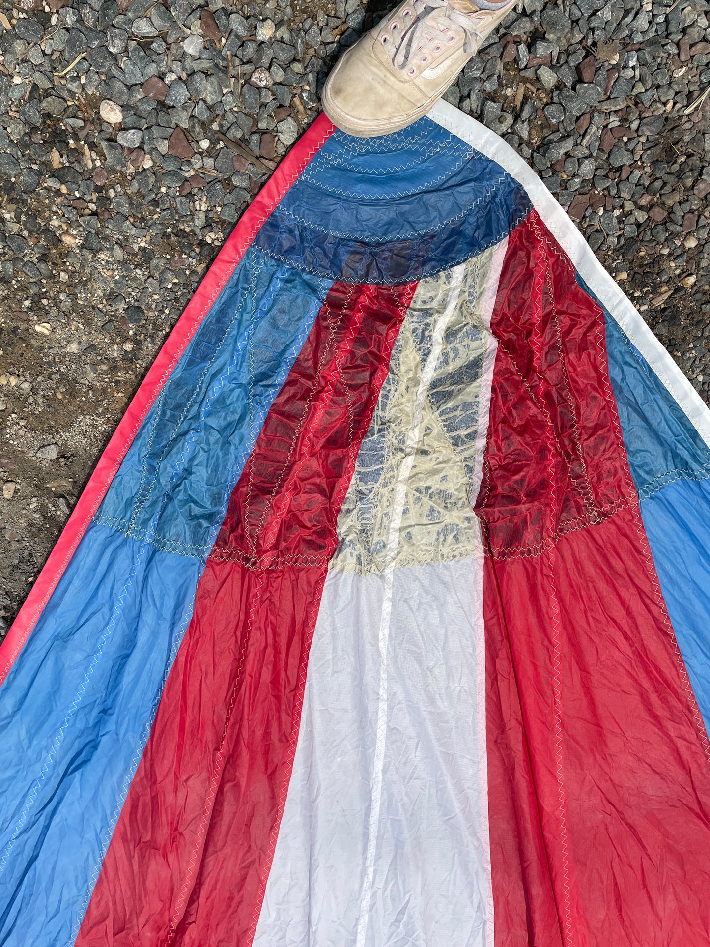 S2 7.9 Trị-Radial 3/4 OZ Spinnaker 30’3” Symm x 16’