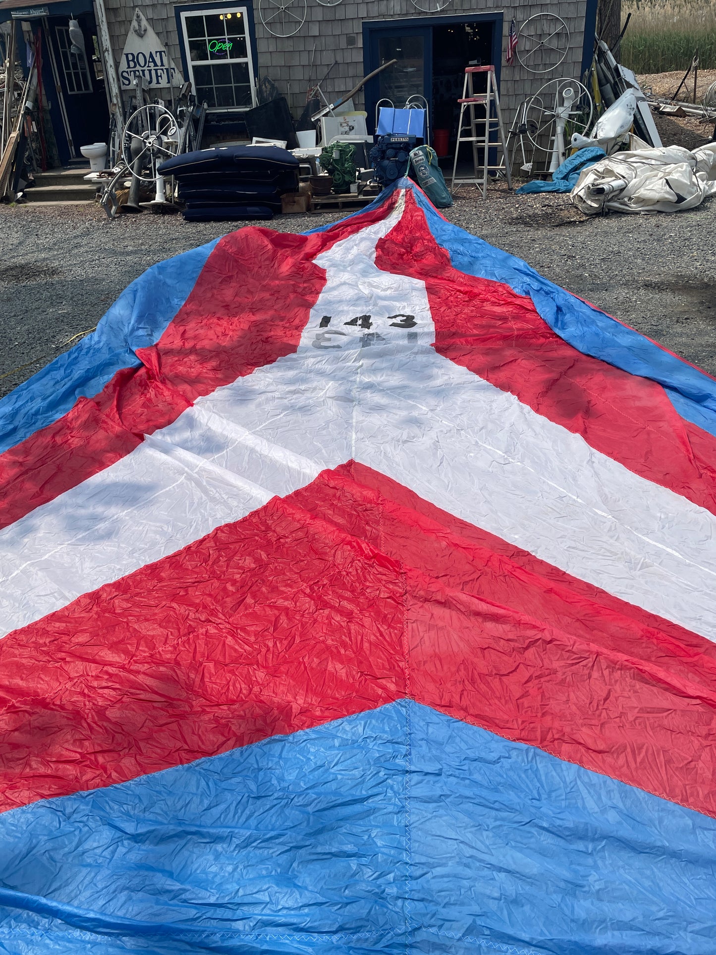 S2 7.9 Trị-Radial 3/4 OZ Spinnaker 30’3” Symm x 16’