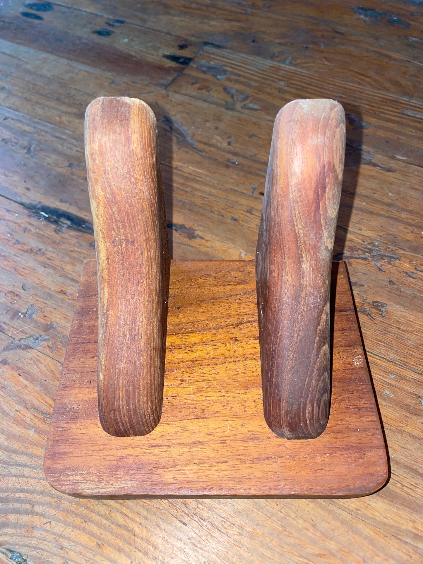 Teak 6” x 4 7/8” Single Step