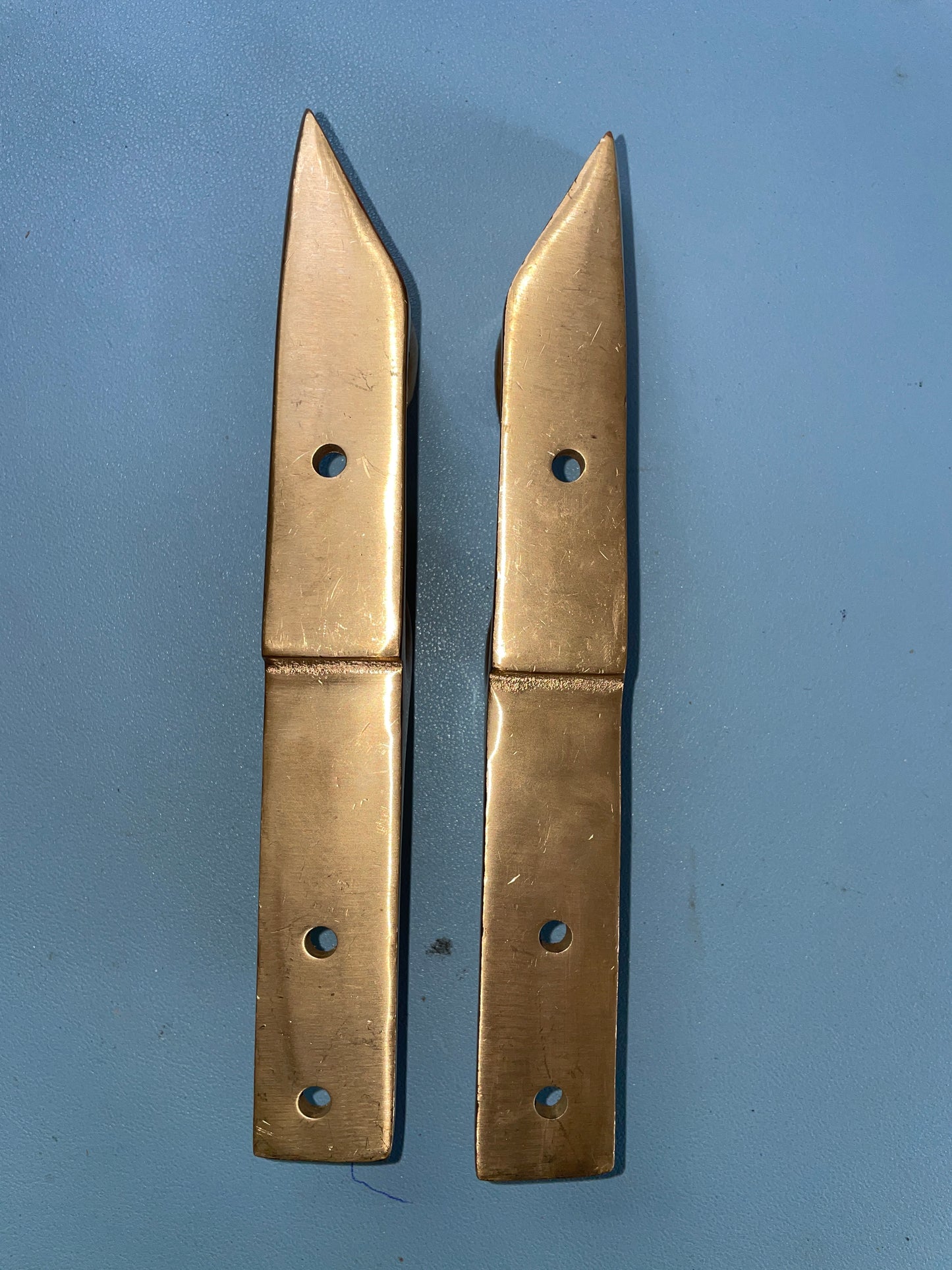 PAIR Port & Starboard Bow Chocks - HM10935