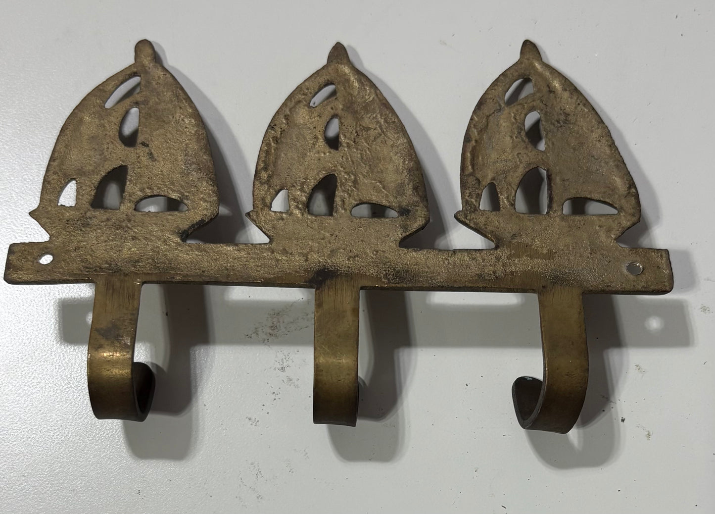 Bronze Wall Key Holder Sailboats