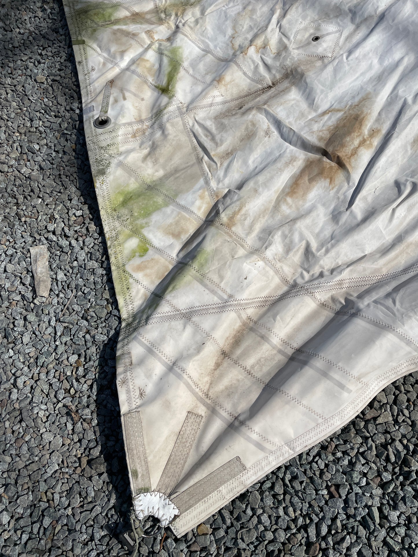 White Mainsail- 32’ x 30’ x 12’