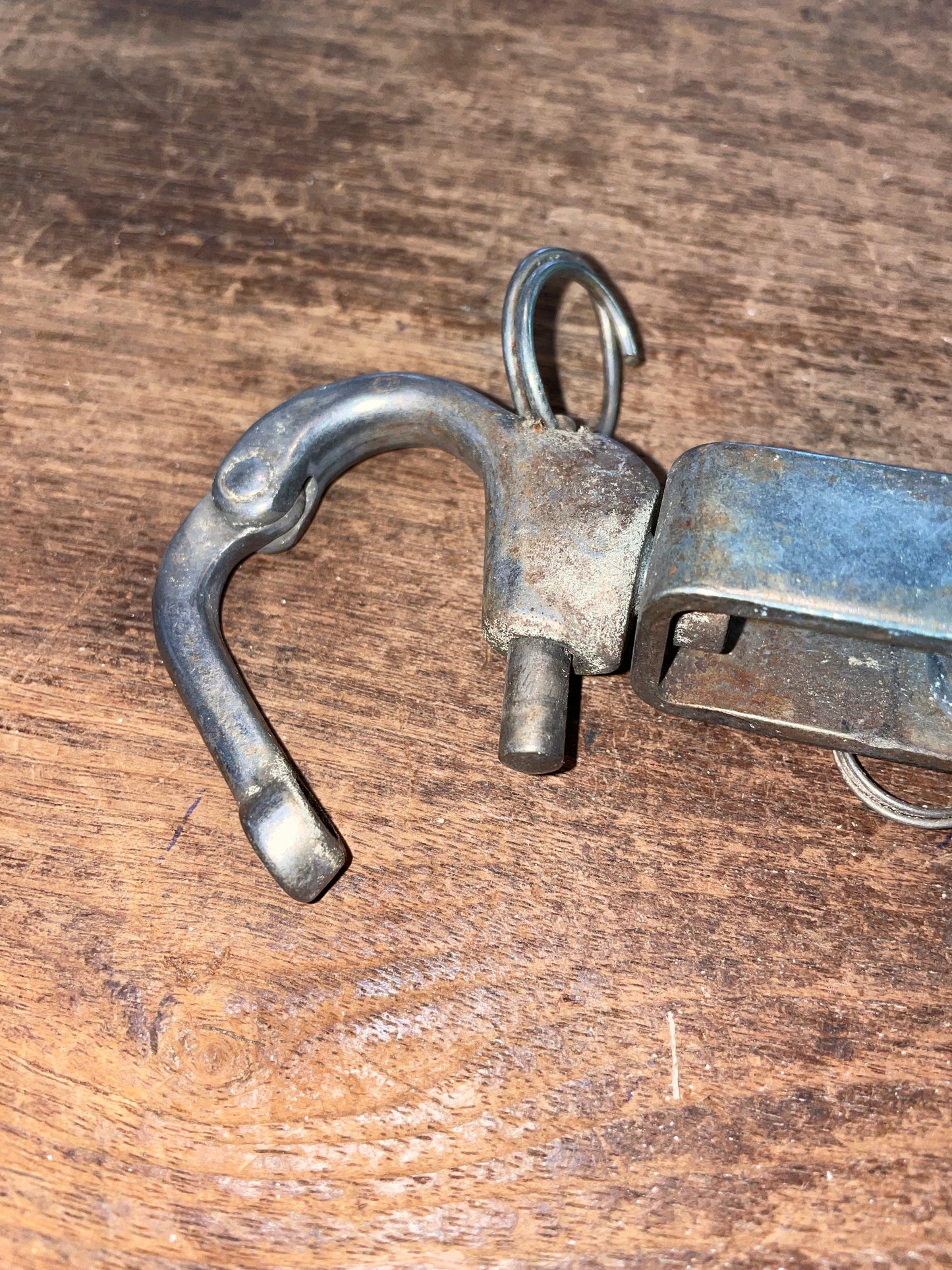 Ronstan 2 3/8” Sheave Single Swivel Block With Merriman Shackle- 9/16” Line