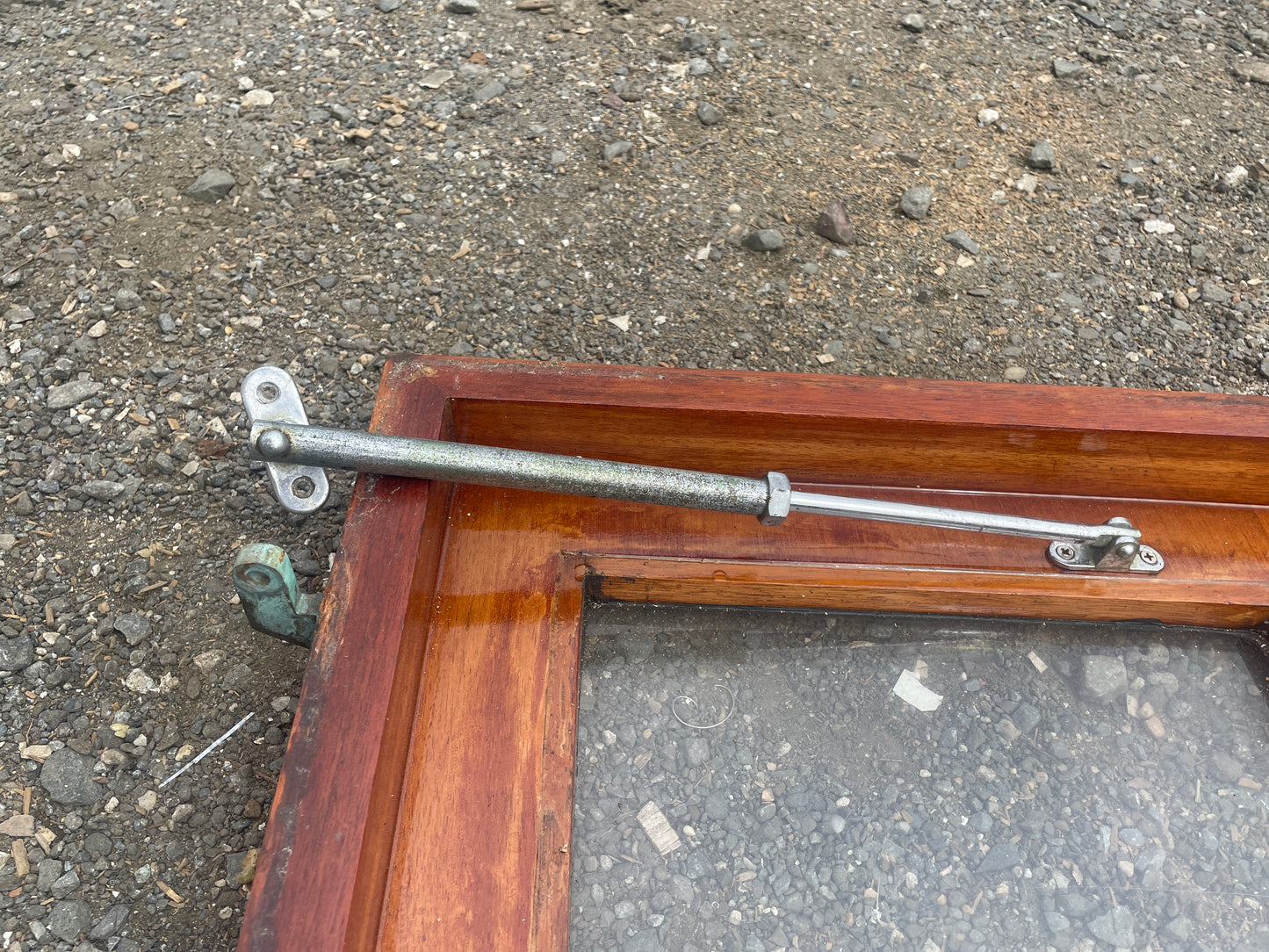 1934 Eisenhower 50' Mahogany Hatch - 26 1/2" Long x 26 5/8" Wide -- #192