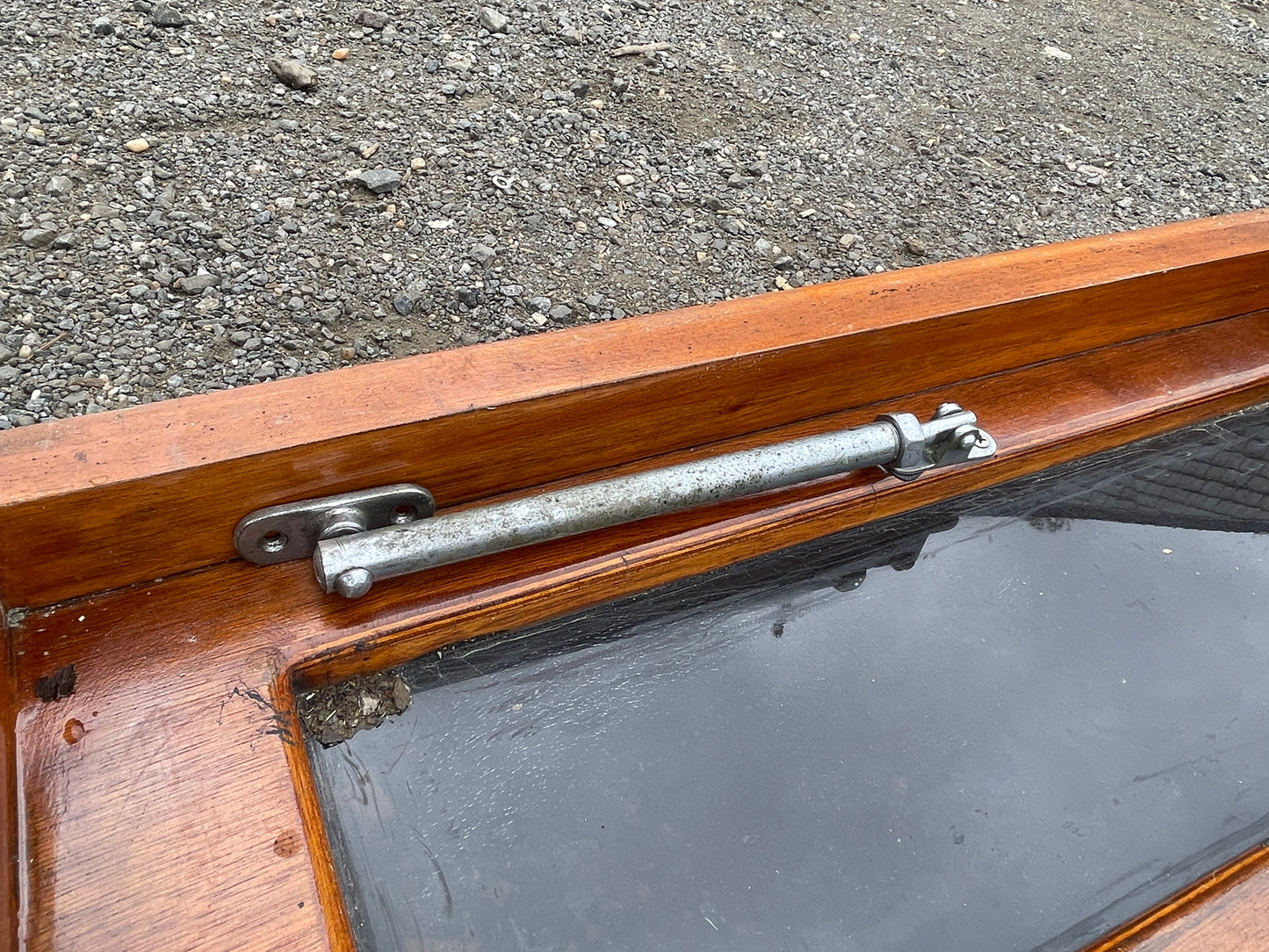 1934 Eisenhower 50' mahogany Hatch - 28 1/2" Long x 21 3/8" Wide x 2 1/2" Tall -- #195