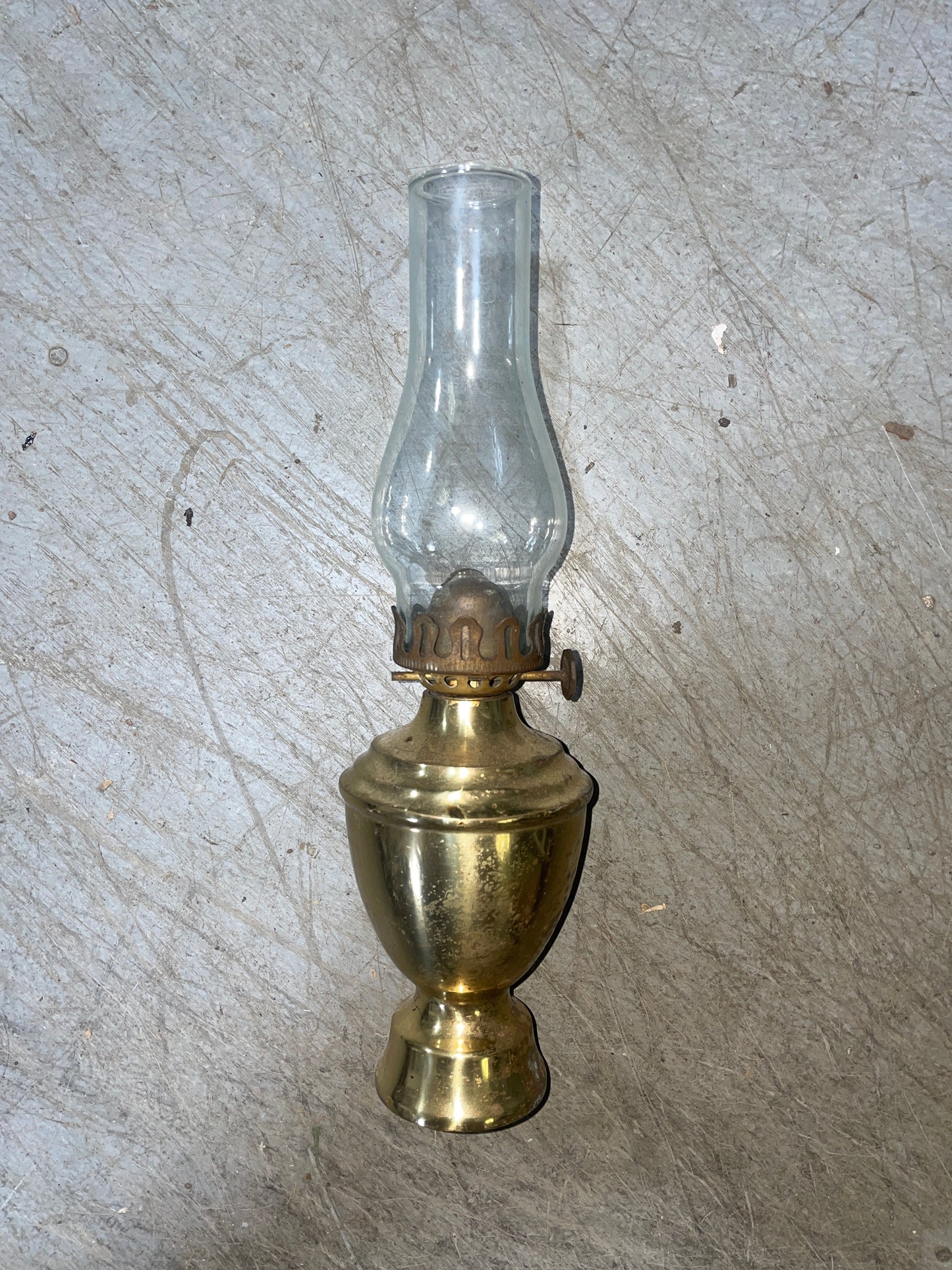 10" Tall Oil Lamp - 1934 Eisenhower 50'