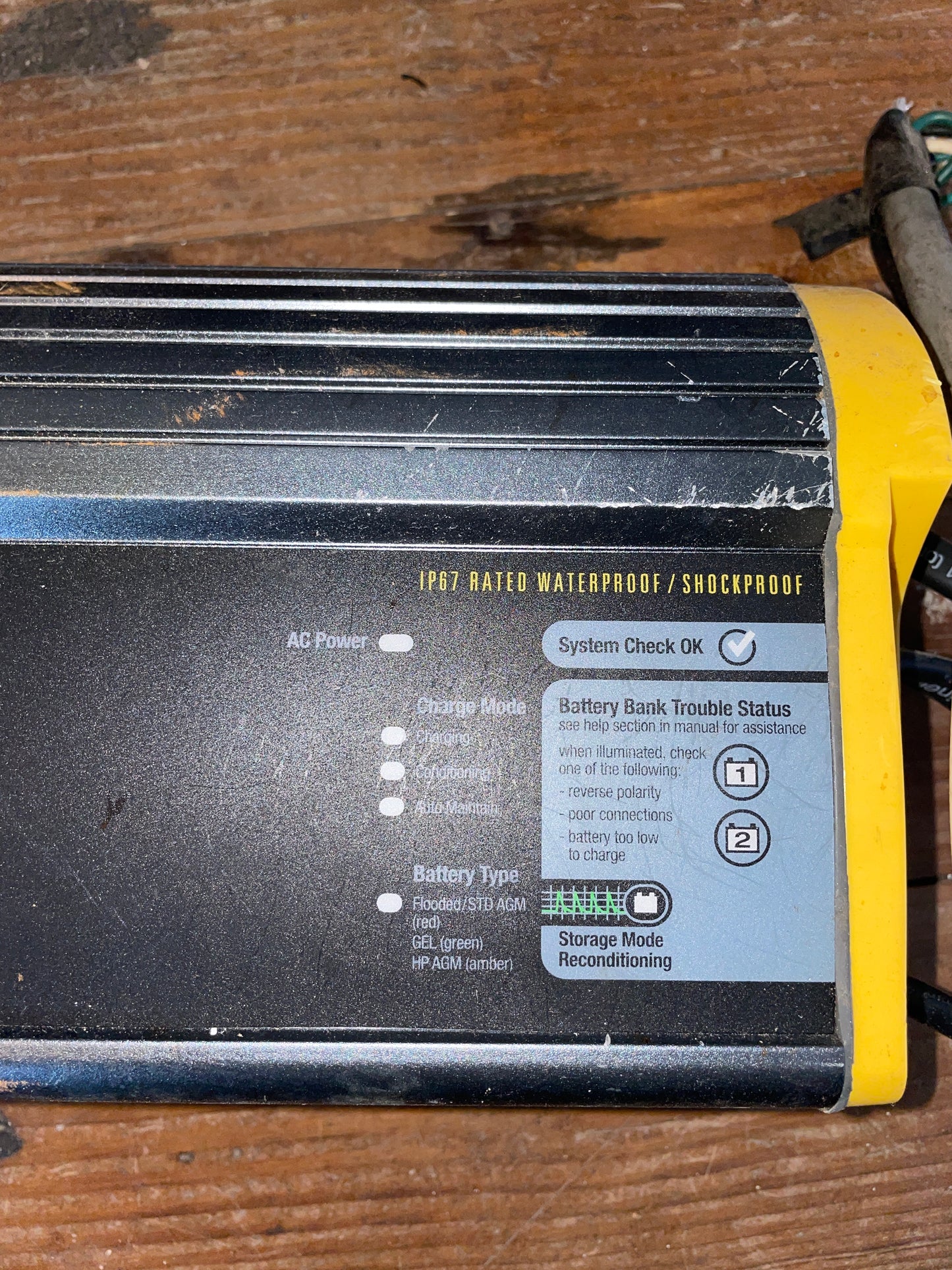 Pro Mariner Pro Sport 20 Dual Bank On-Board Marine Battery Charger-UNTESTED