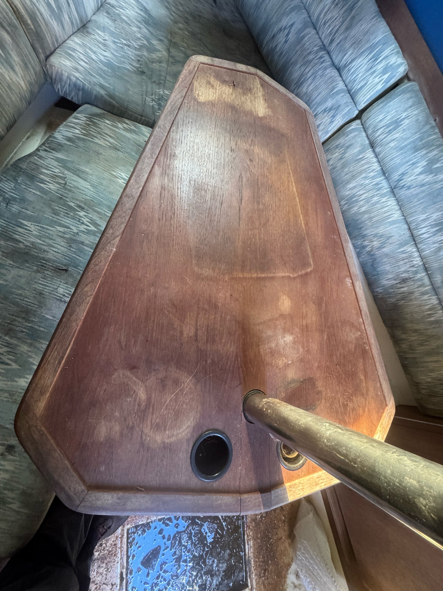 Saloon Table / Bed Piece With Pole - Pearson 27