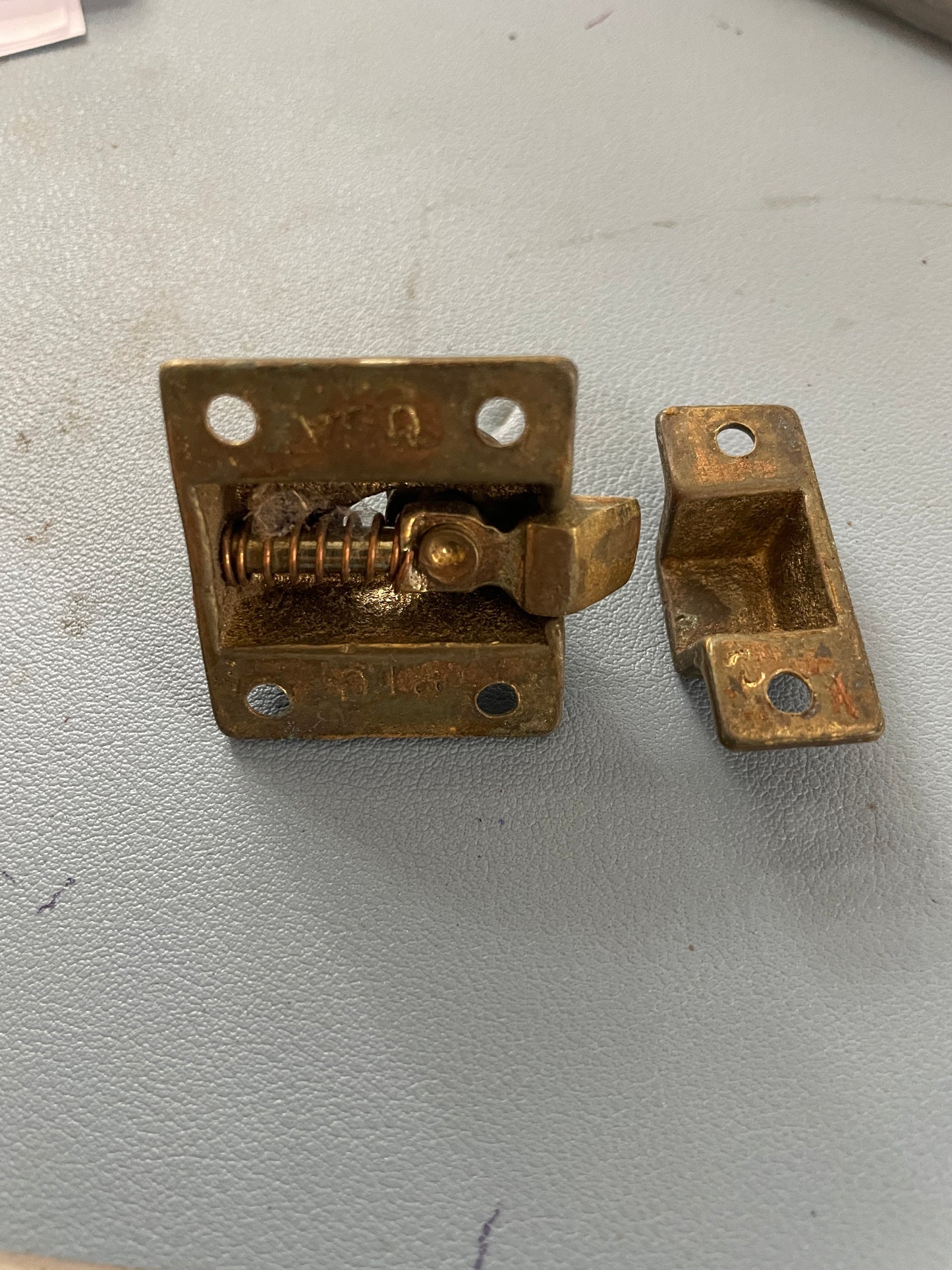Bronze Spring Loaded Pull Latch With Screws - 1934 Eisenhower 50'