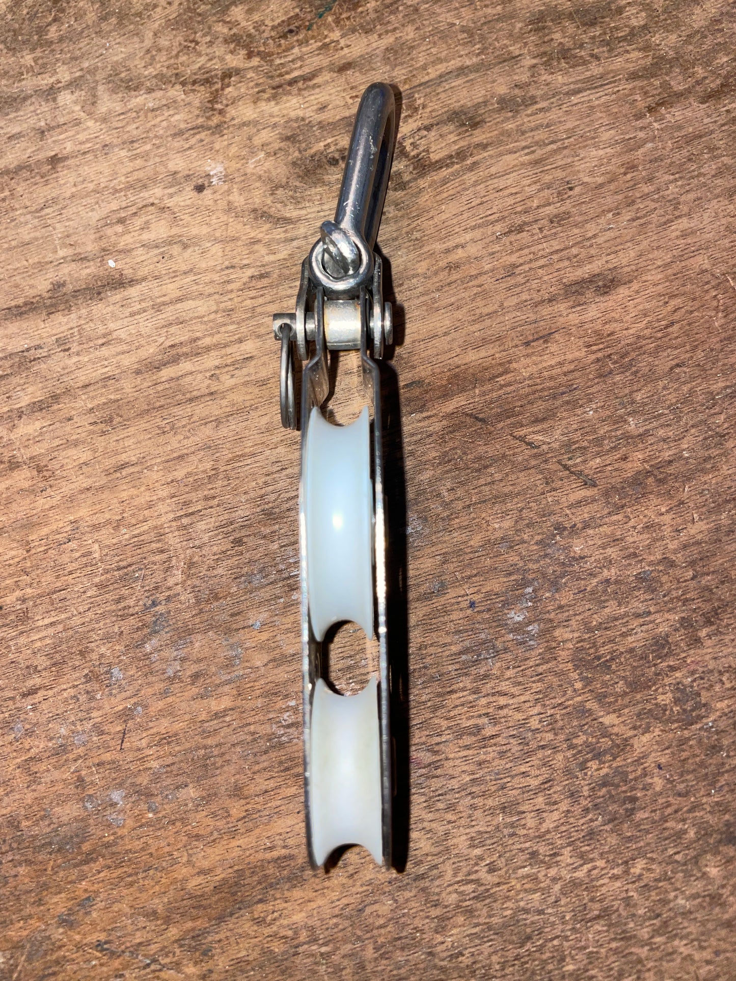 Small Fiddle Block With Shackle- 1/4” Line