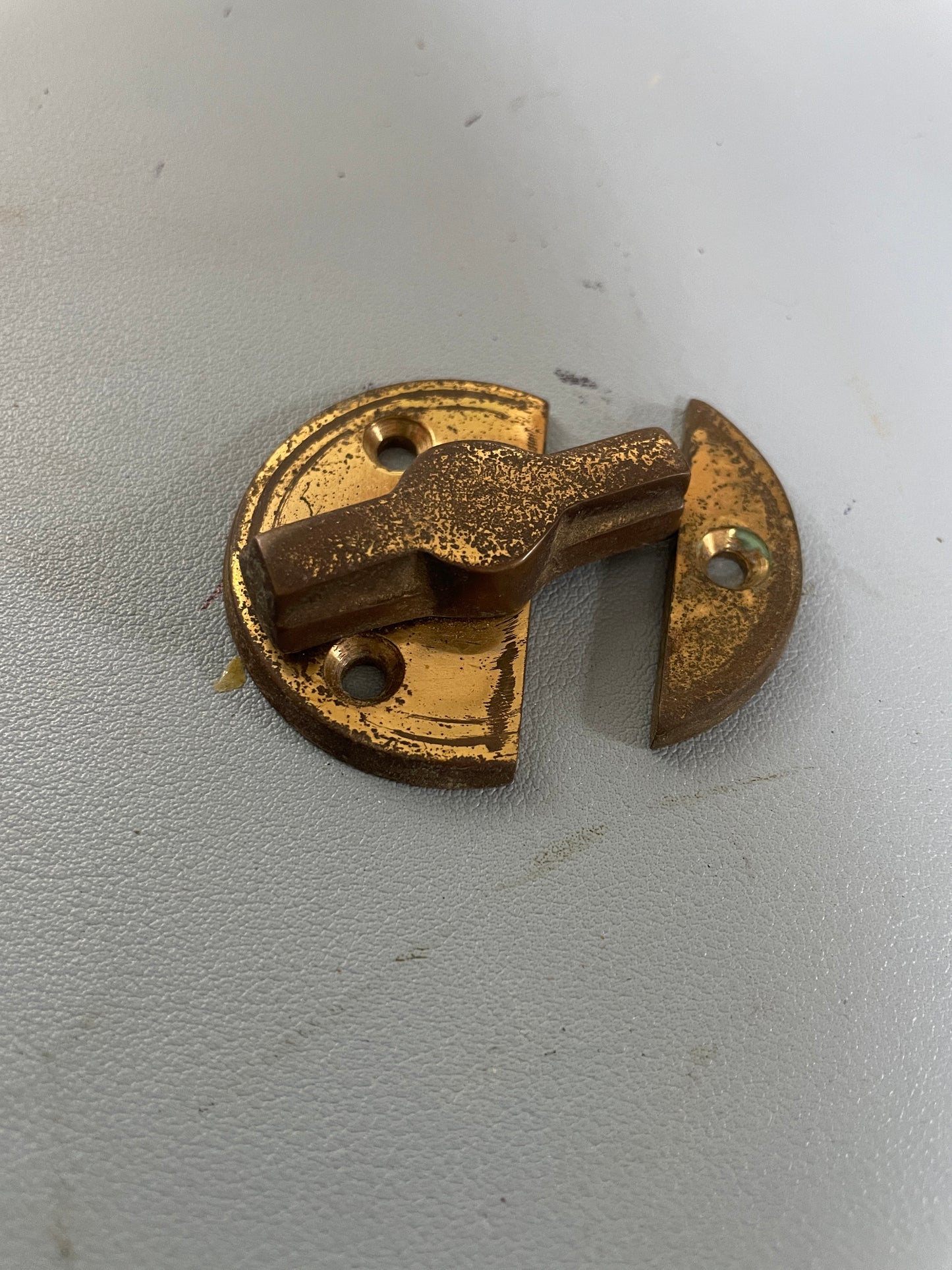 Bronze Twist Lock - 1934 Eisenhower 50'