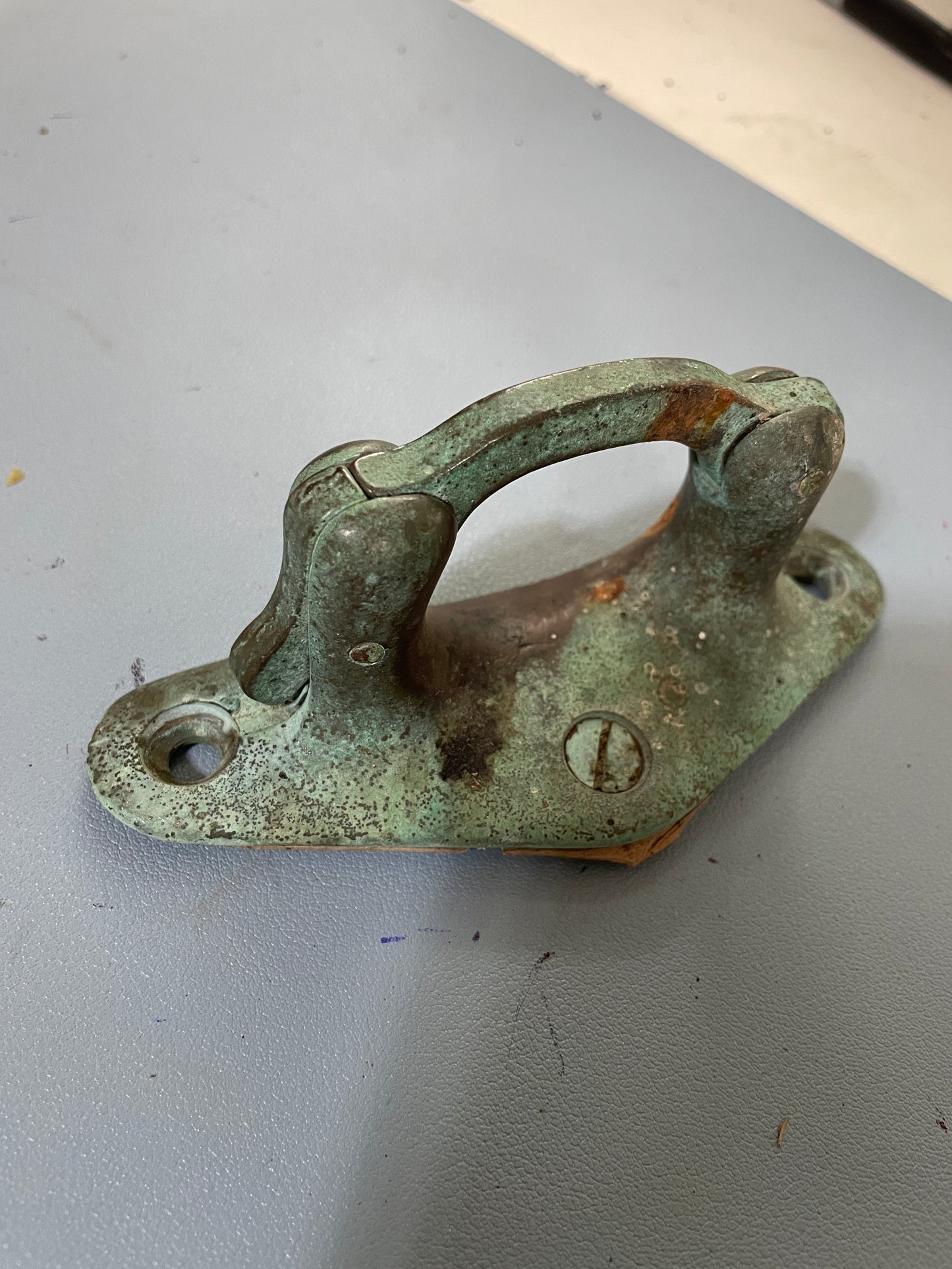 Vintage Bronze Quick Release Cleat - Rhodes 19