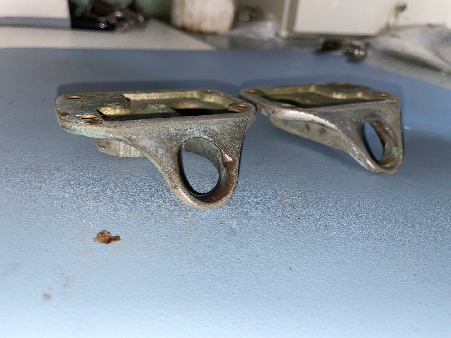 PAIR Vintage Bronze Single Cam Cleat & Fairlead - Rhodes 19