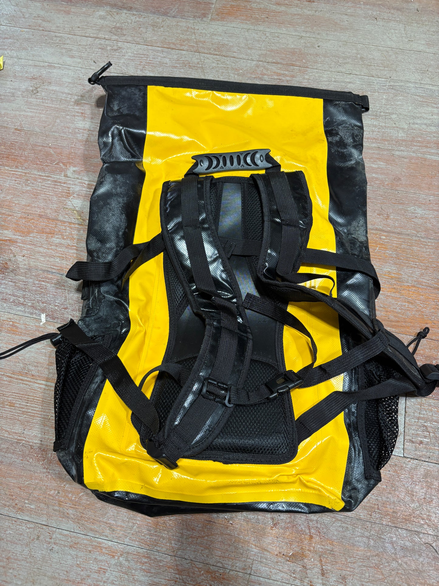 Vitchelo Dry Bag Backpack