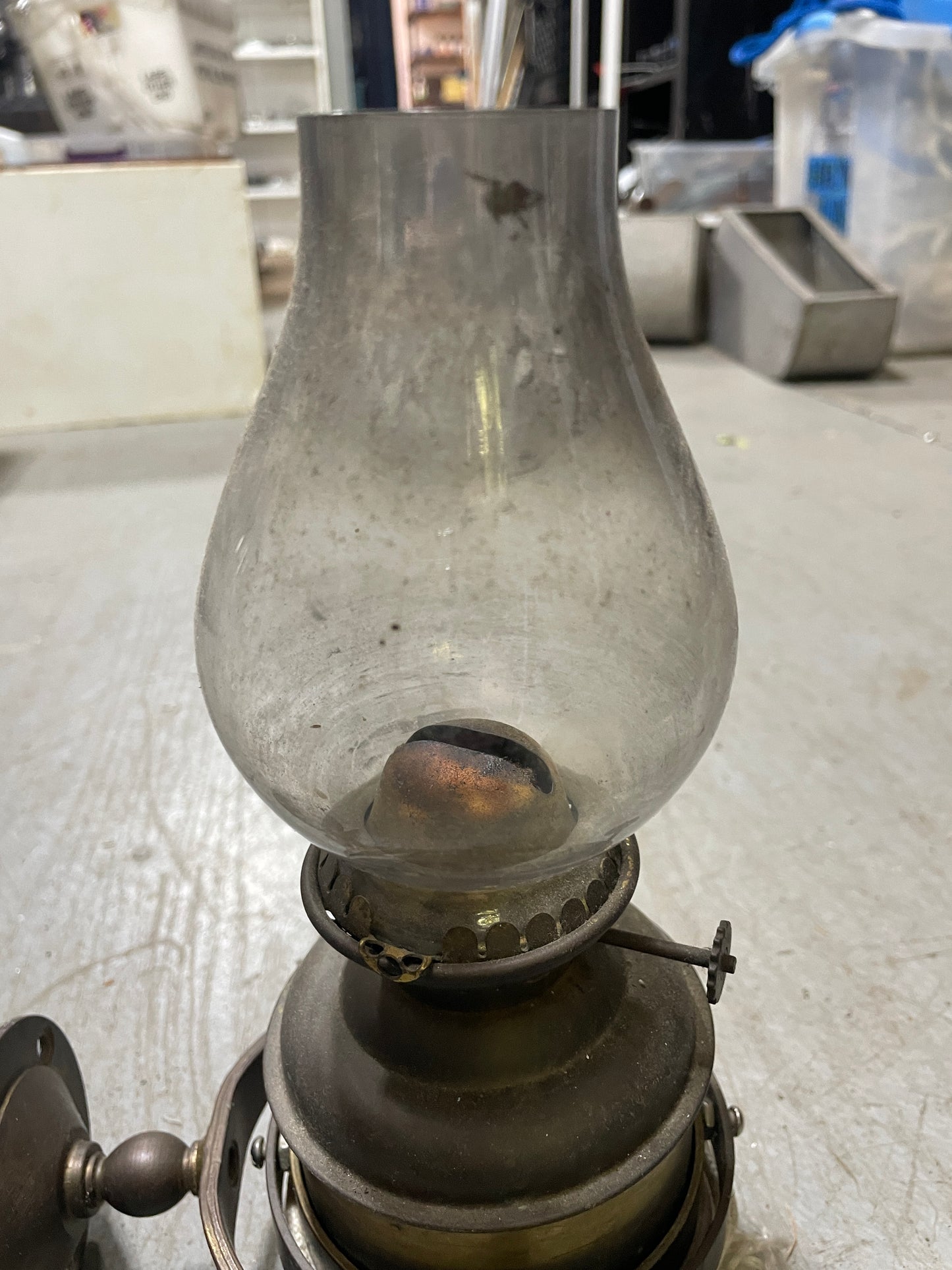 Vintage 10" Oil Lamp With Gimbal - Bulbed Glass