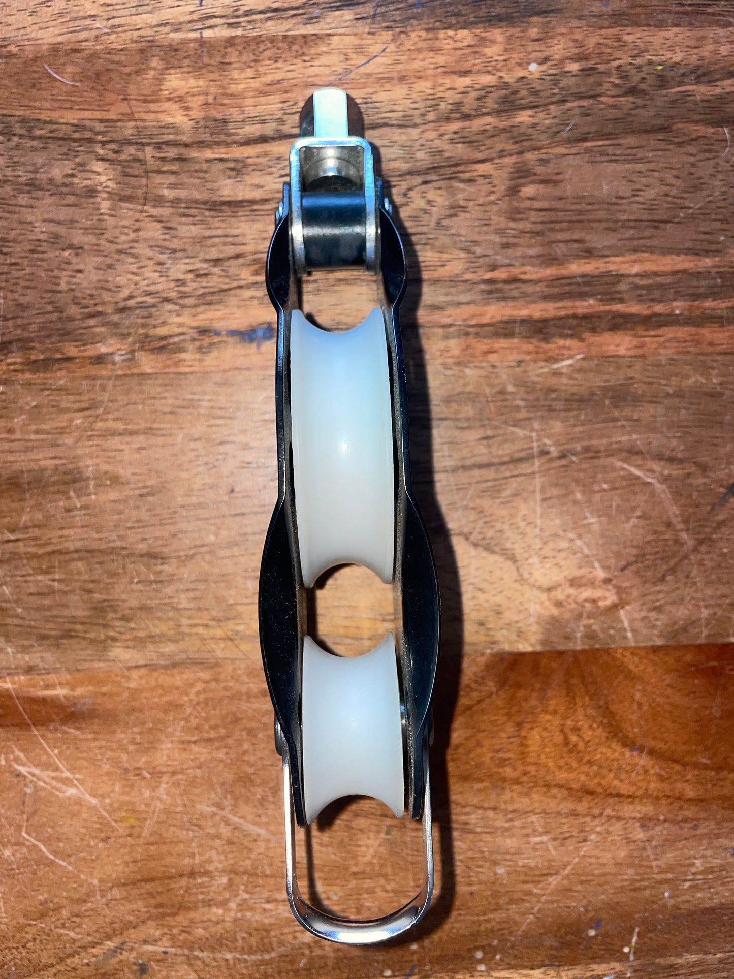 West Marine Ronstan Swivel Fiddle Block With Beckett - 2 1/4” & 1 1/2” Sheaves - 1/2” Line