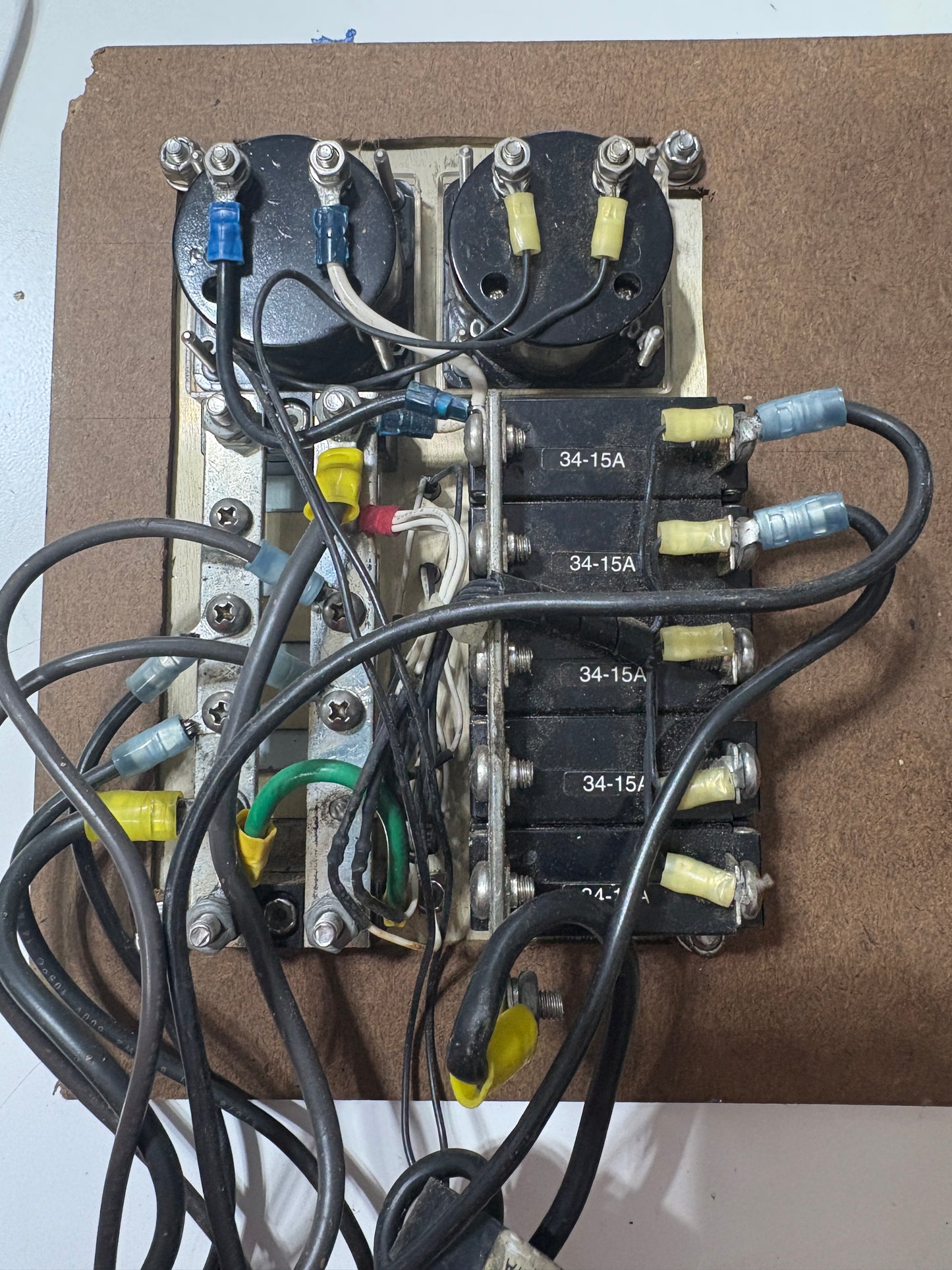 Blue Seas System Panel 5 Switch from Morgan 38