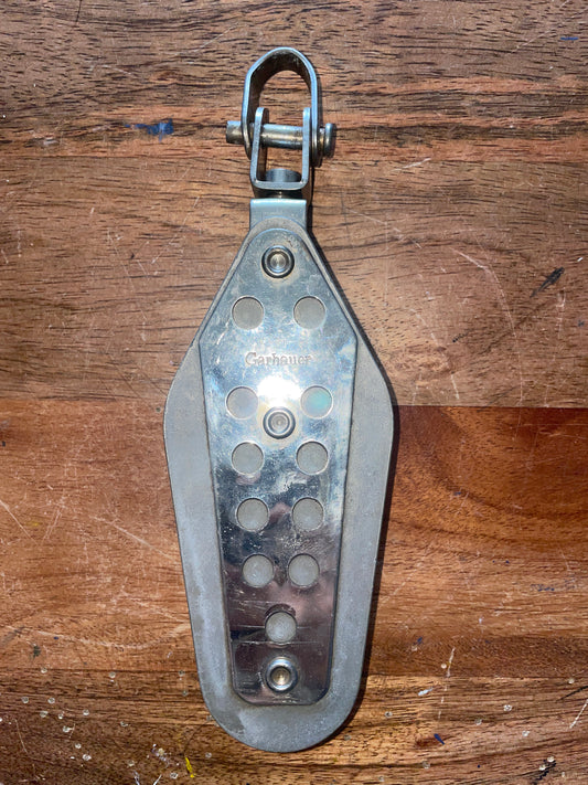 Garhauer Swivel Fiddle Block With Shackle - 2 1/4” & 1 3/4” Sheaves - 3/8” Line