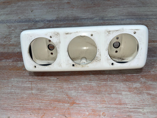 3 Instrument Navpod - 9.5" Center to Center Fitting