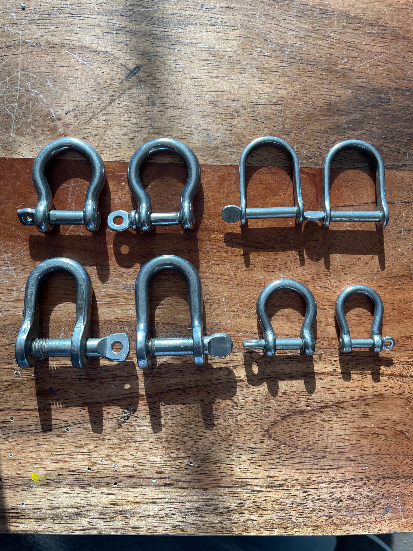 LOT OF 8 Stainless Steel Shackles - 3/8” TO 7/8” Widths