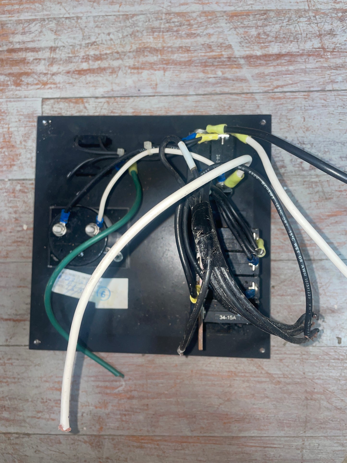 Searay 120 VAC Panel