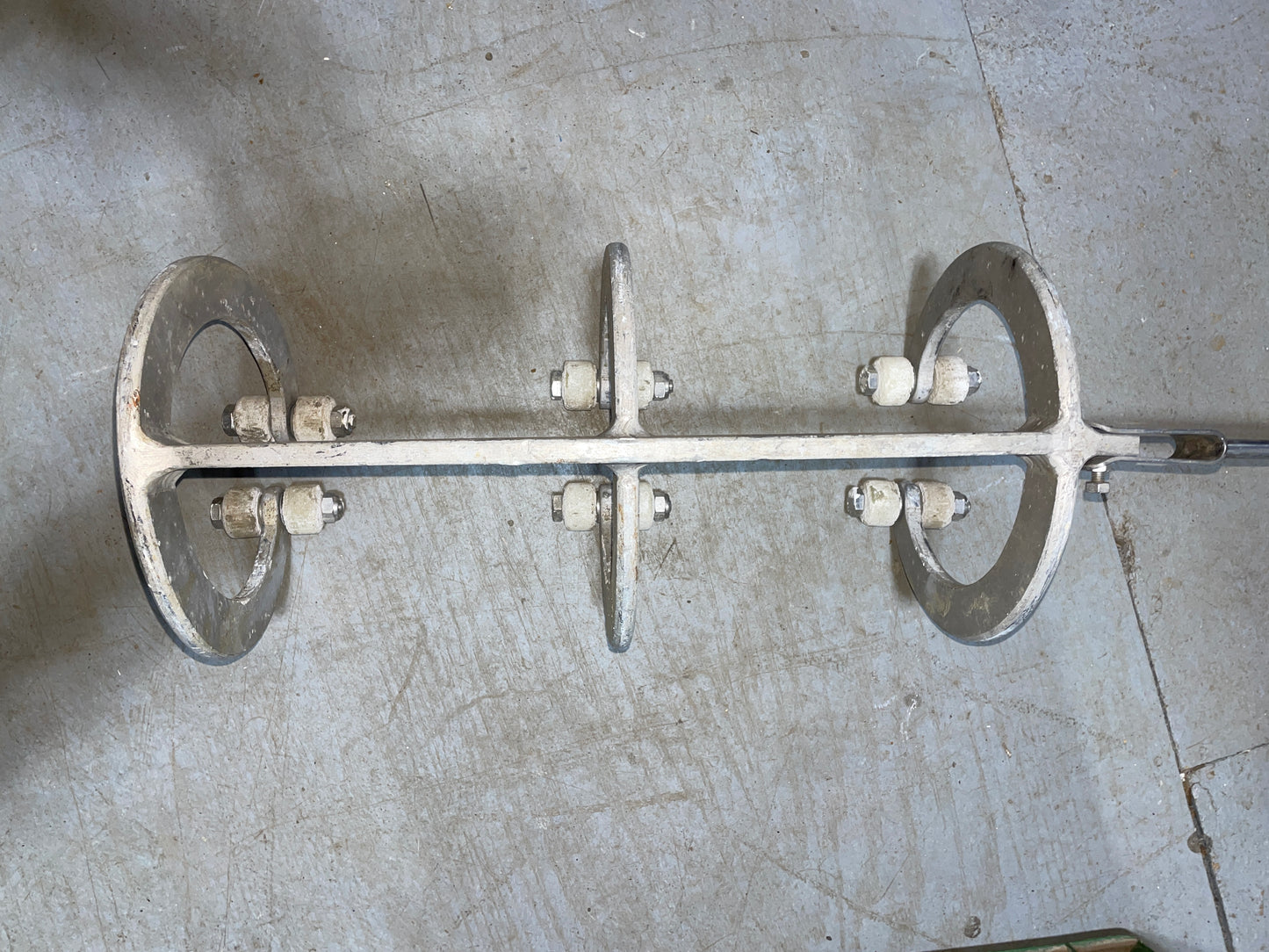 Aluminum Boom Claw - Made BY AMBAU - 35 1/2” Long x 6 1/4” Wide