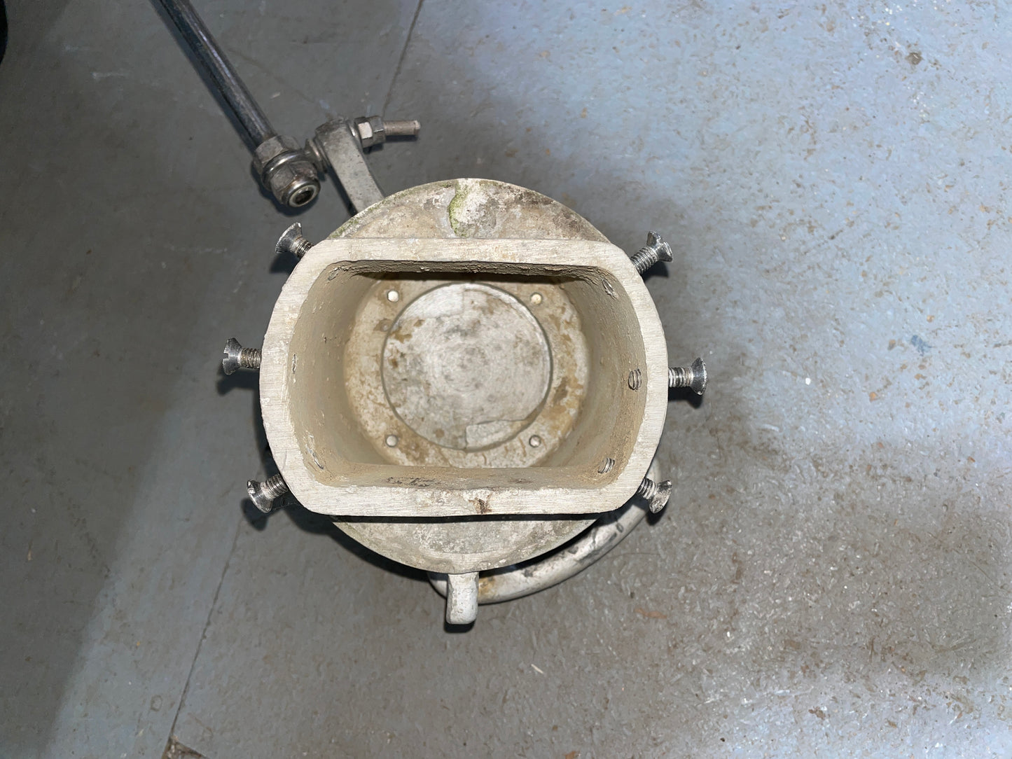 Aluminum Boom Claw - Made BY AMBAU - 35 1/2” Long x 6 1/4” Wide