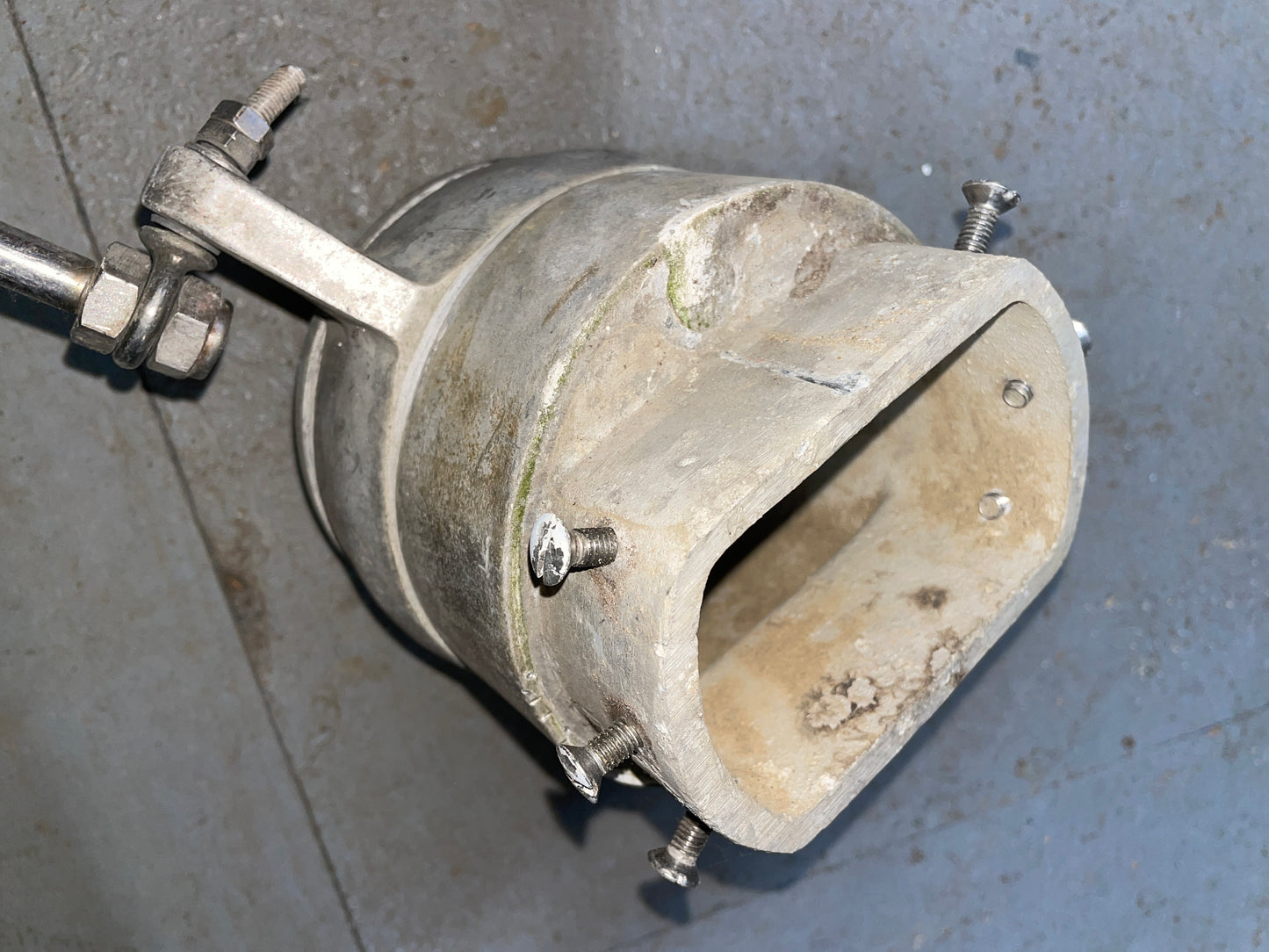 Aluminum Boom Claw - Made BY AMBAU - 35 1/2” Long x 6 1/4” Wide