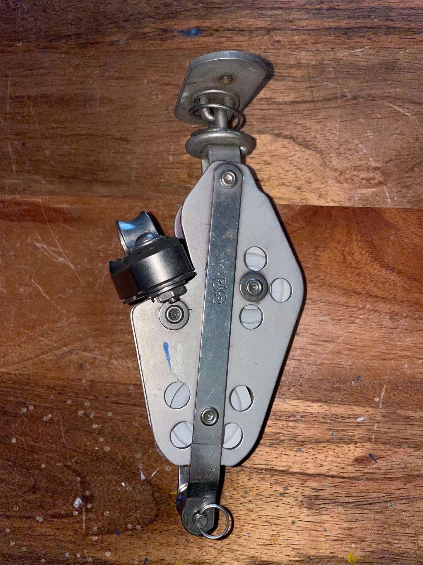 Standing Schaefer Fiddle Block With Cam Cleat - 1 3/8” Sheaves - 7/16” Line