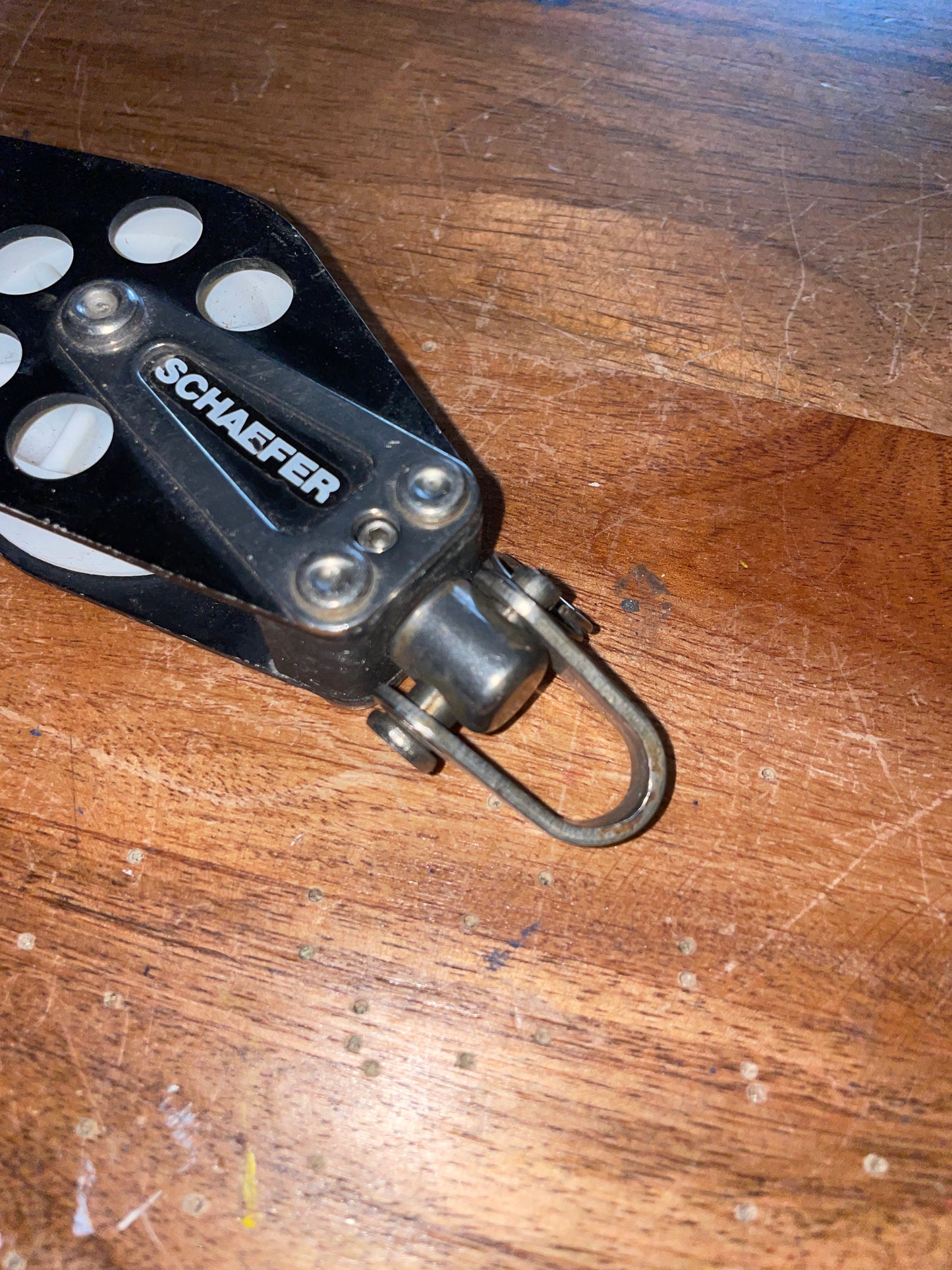 Schaefer Single Swivel Block & Beckett With 2” Sheave - 3/8” Line