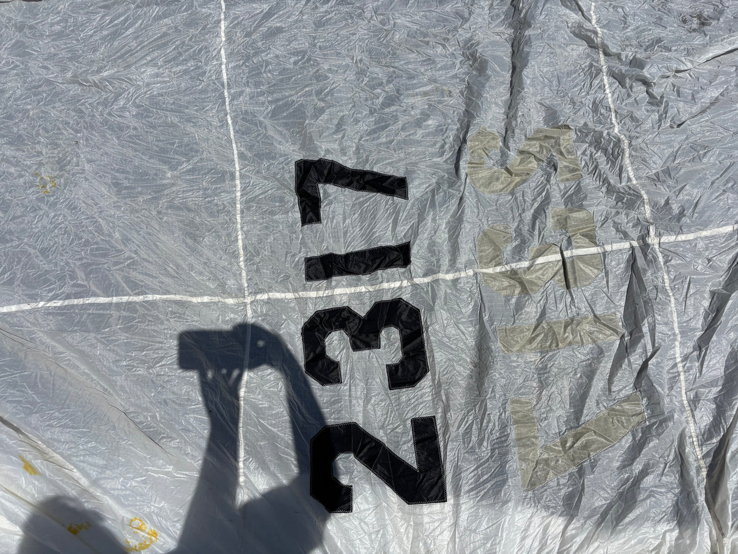 41’9” x 41’9” x 25’2” White Symmetrical Spinnaker